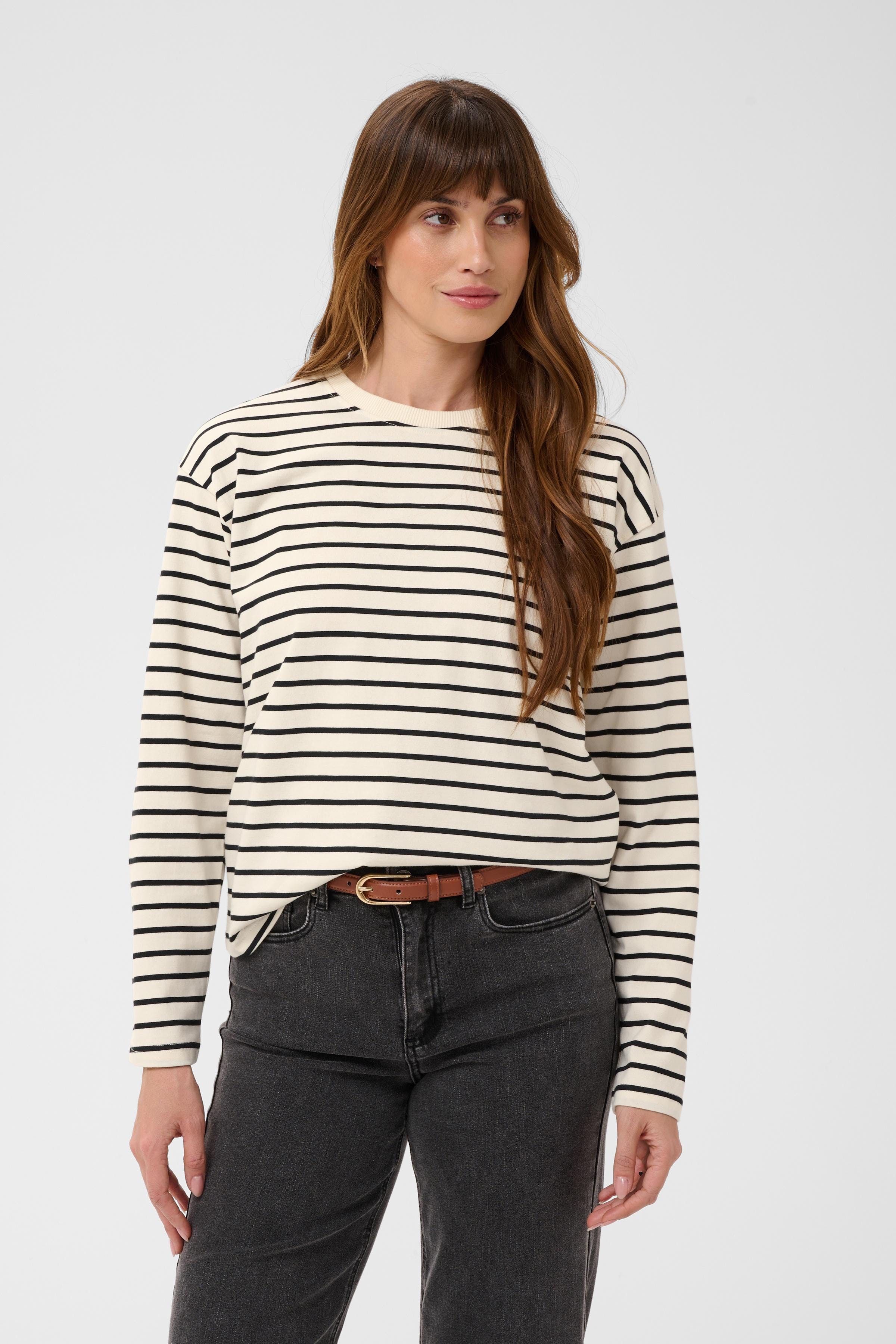 KAwinny T-shirt LOOKBOOK FRONT 10507727-104655