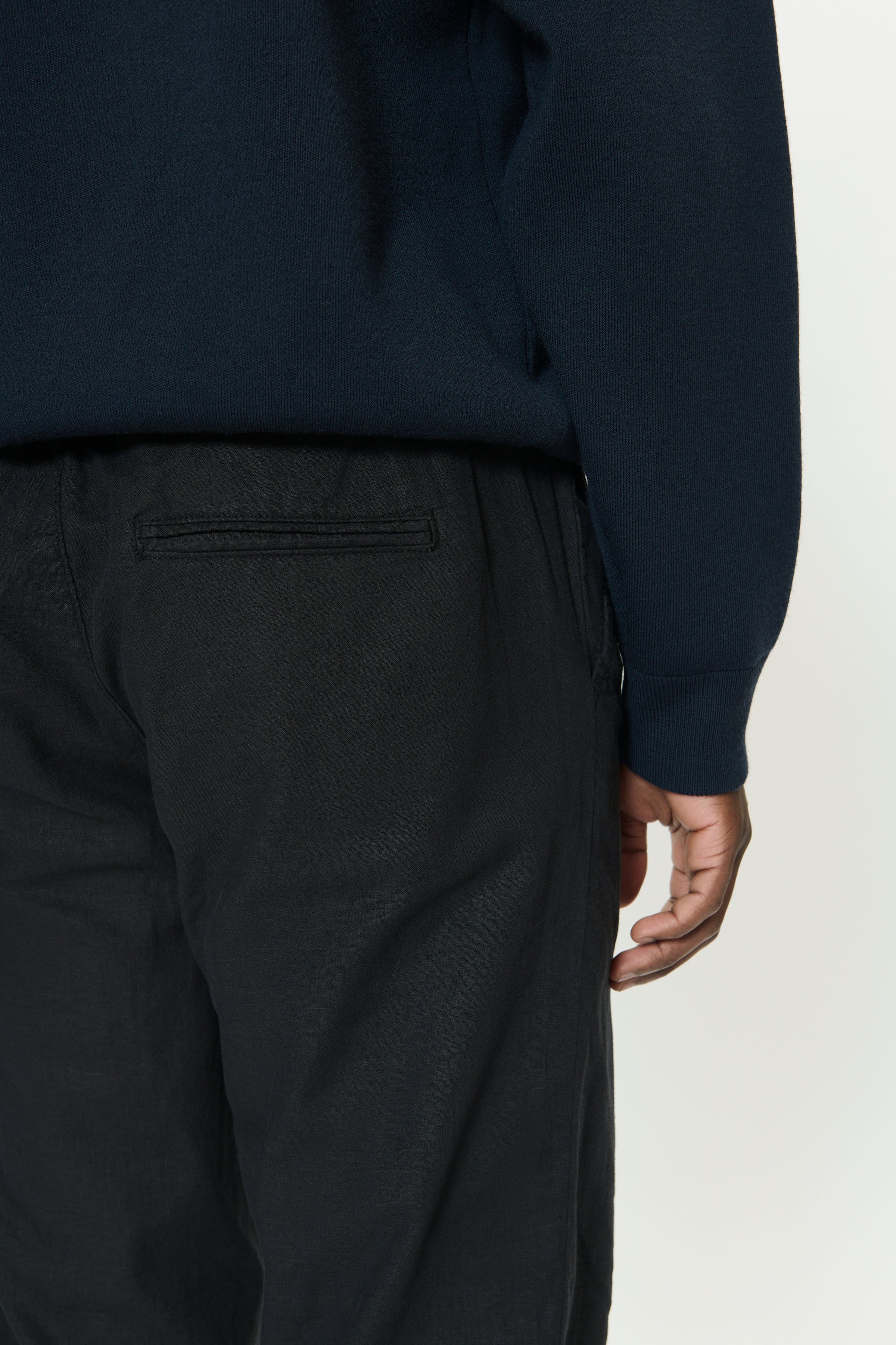 MAbarton linen trousers LOOKBOOK DETAIL 30206031-300275