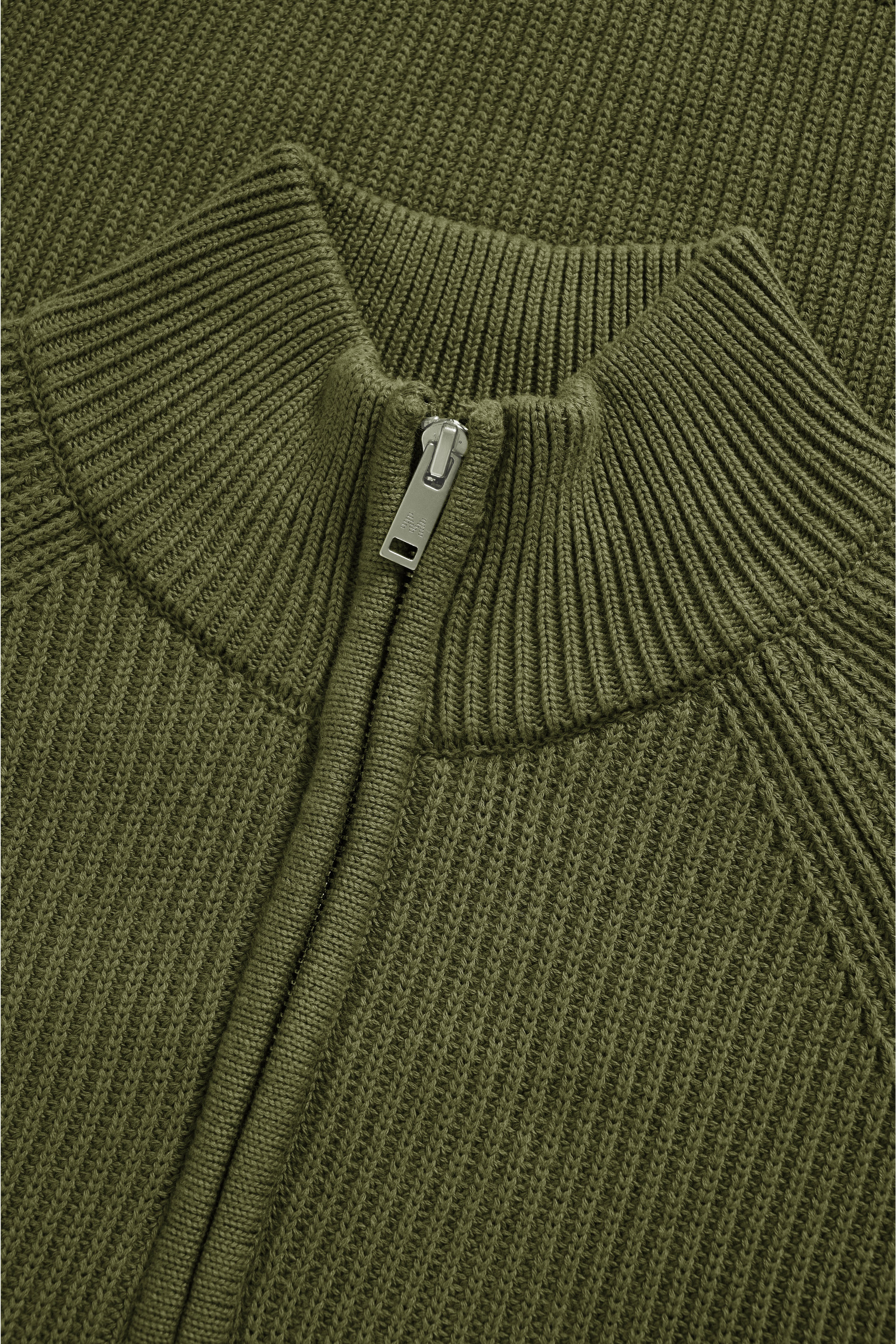 MAhellson Pullover PACK DETAIL 30209400-190515