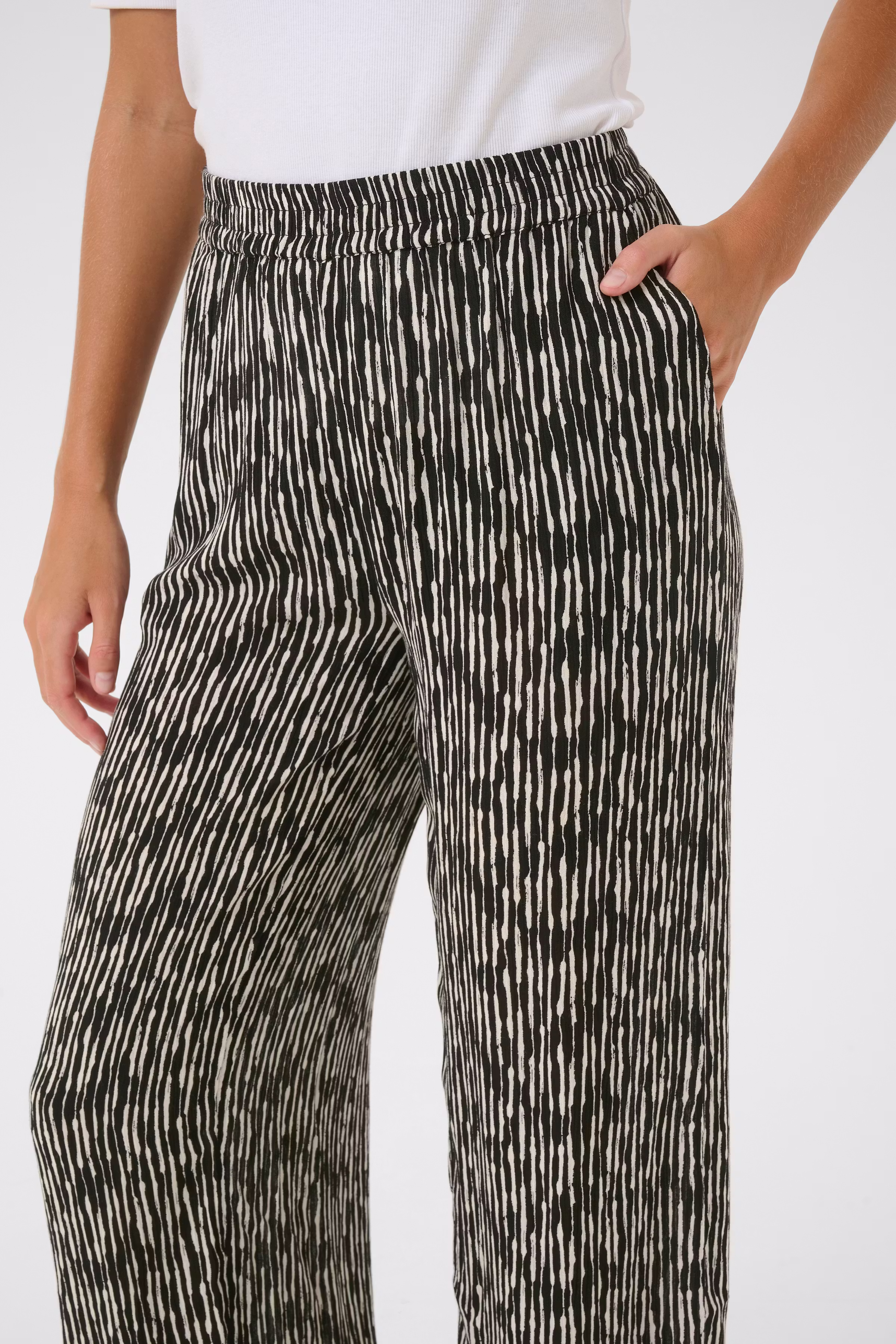 KAmille Bukser LOOKBOOK DETAIL 10510334-107944