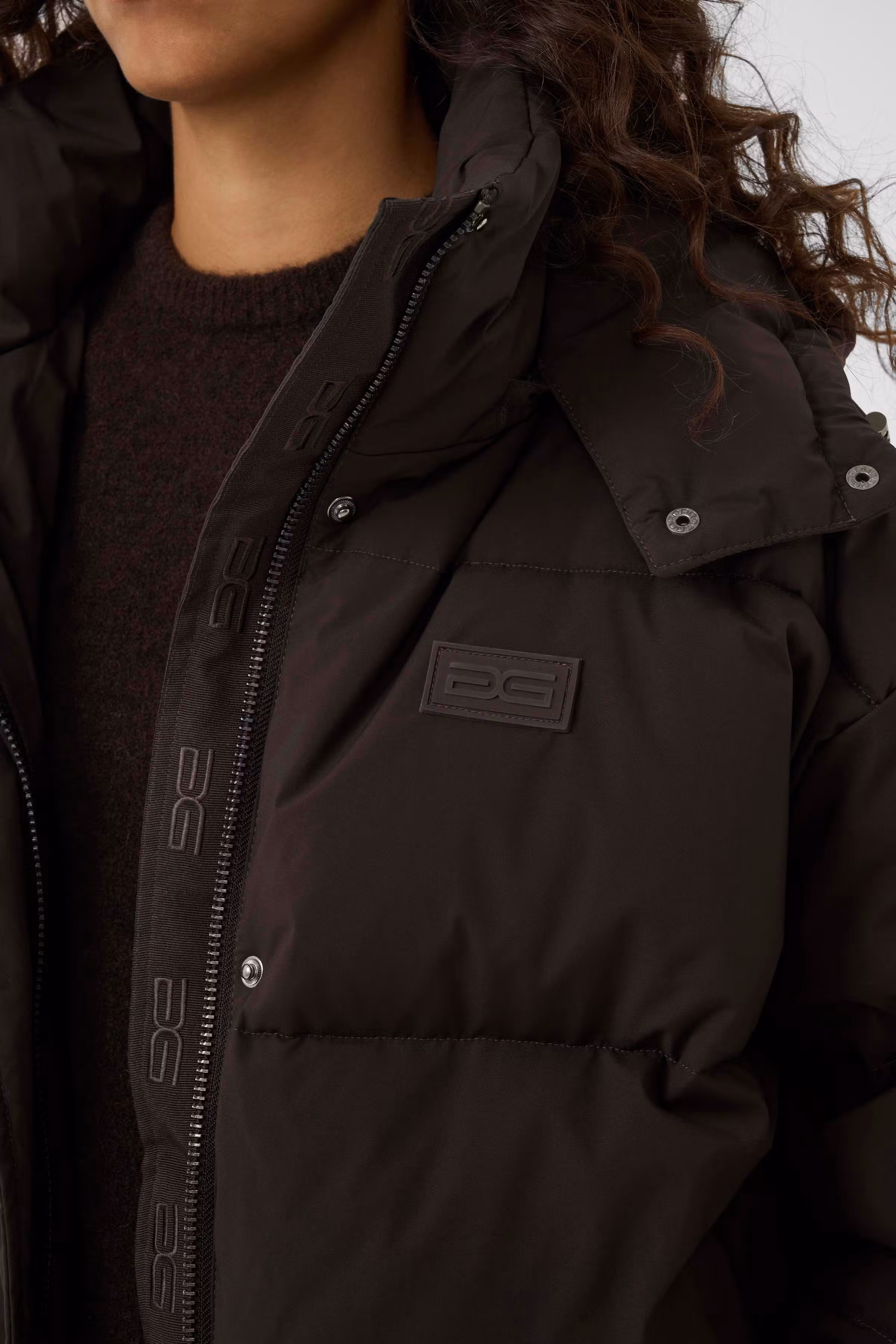 GZroa Short puffer jacket LOOKBOOK DETAIL 10911235-191018