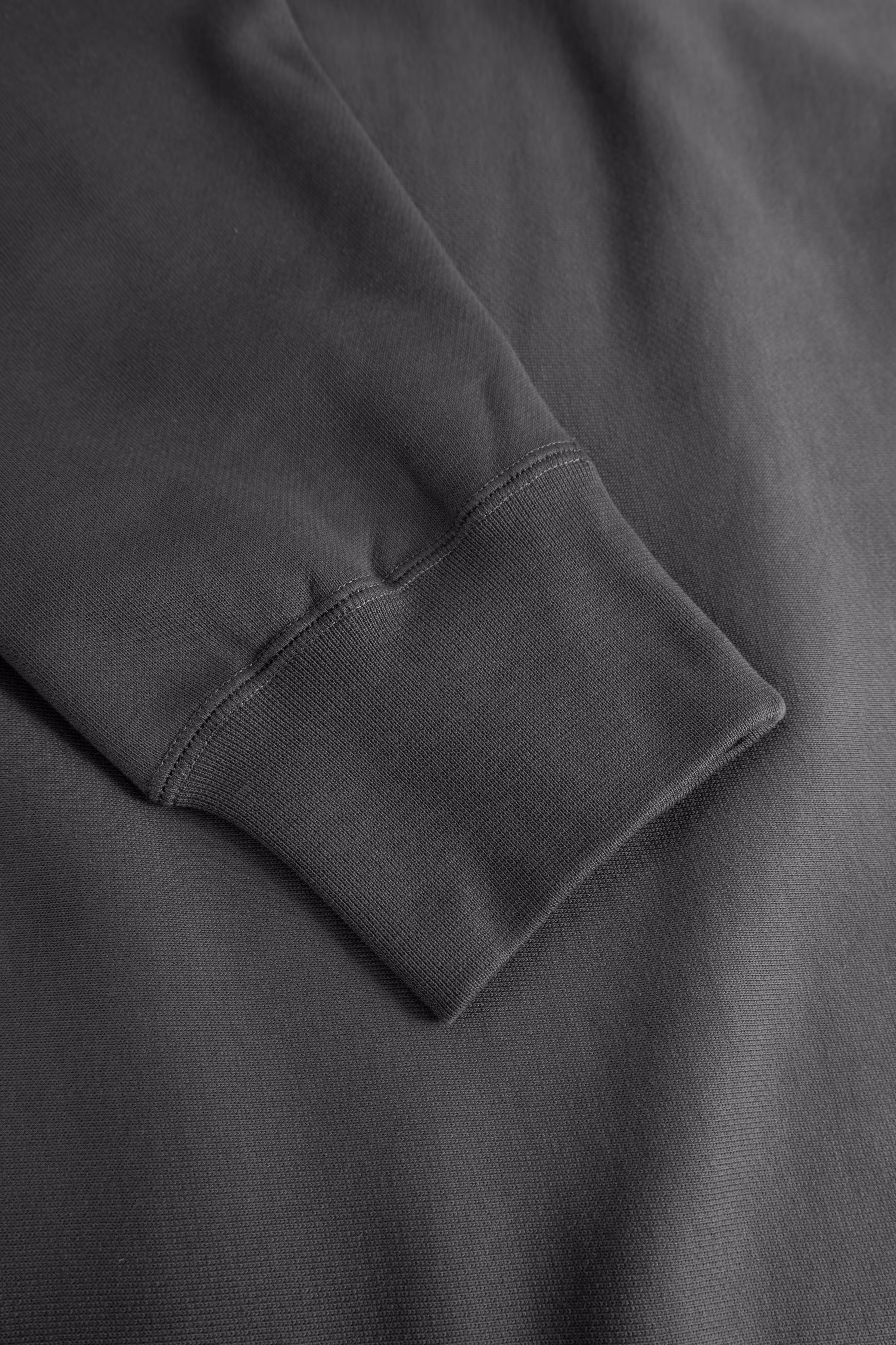 WWFred Sweatshirt PACK DETAIL 30250239-W1036