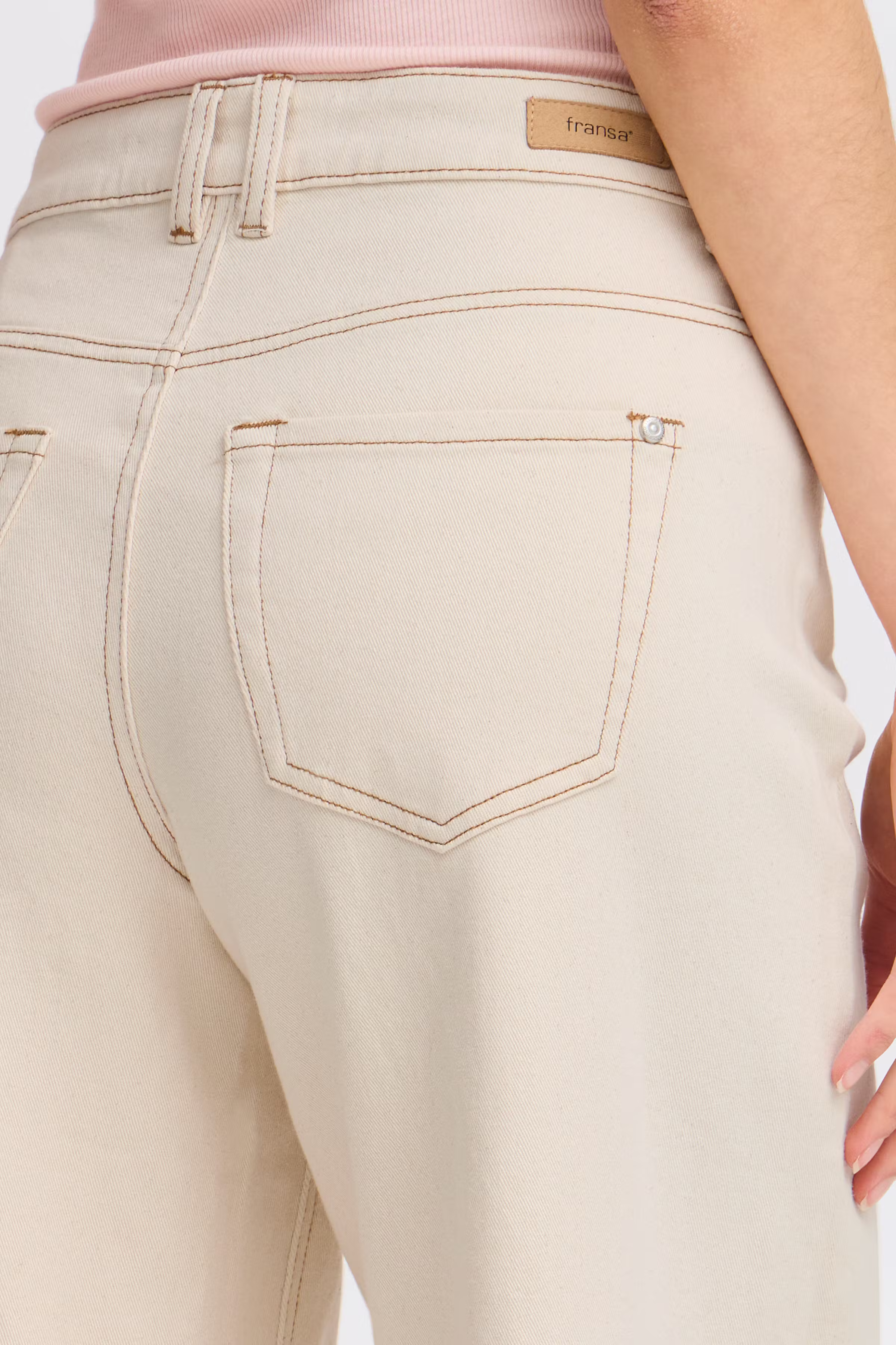 FRALINA Hose LOOKBOOK DETAIL 20615508-110701