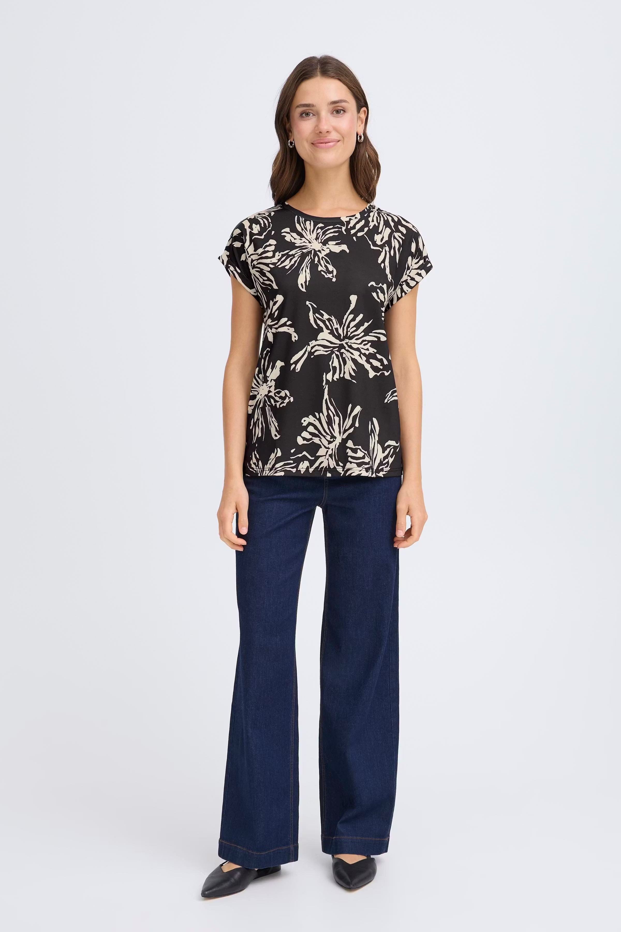 FRSEEN T-shirt LOOKBOOK FRONT 20610634-900003059