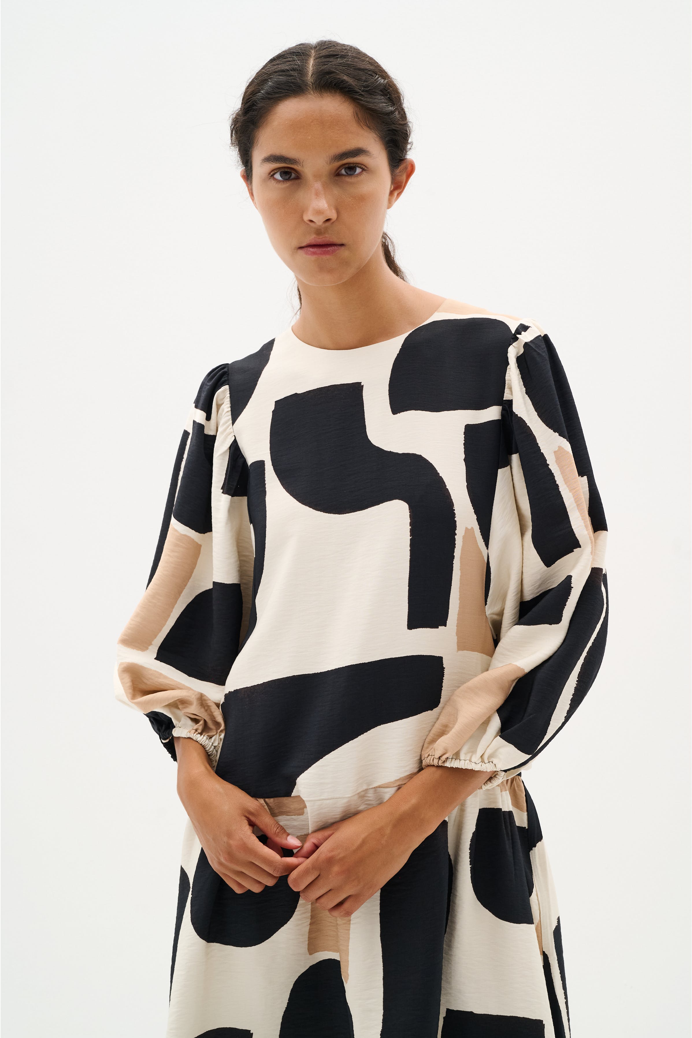 CominoIW Klänning LOOKBOOK FRONT 30110236-303526