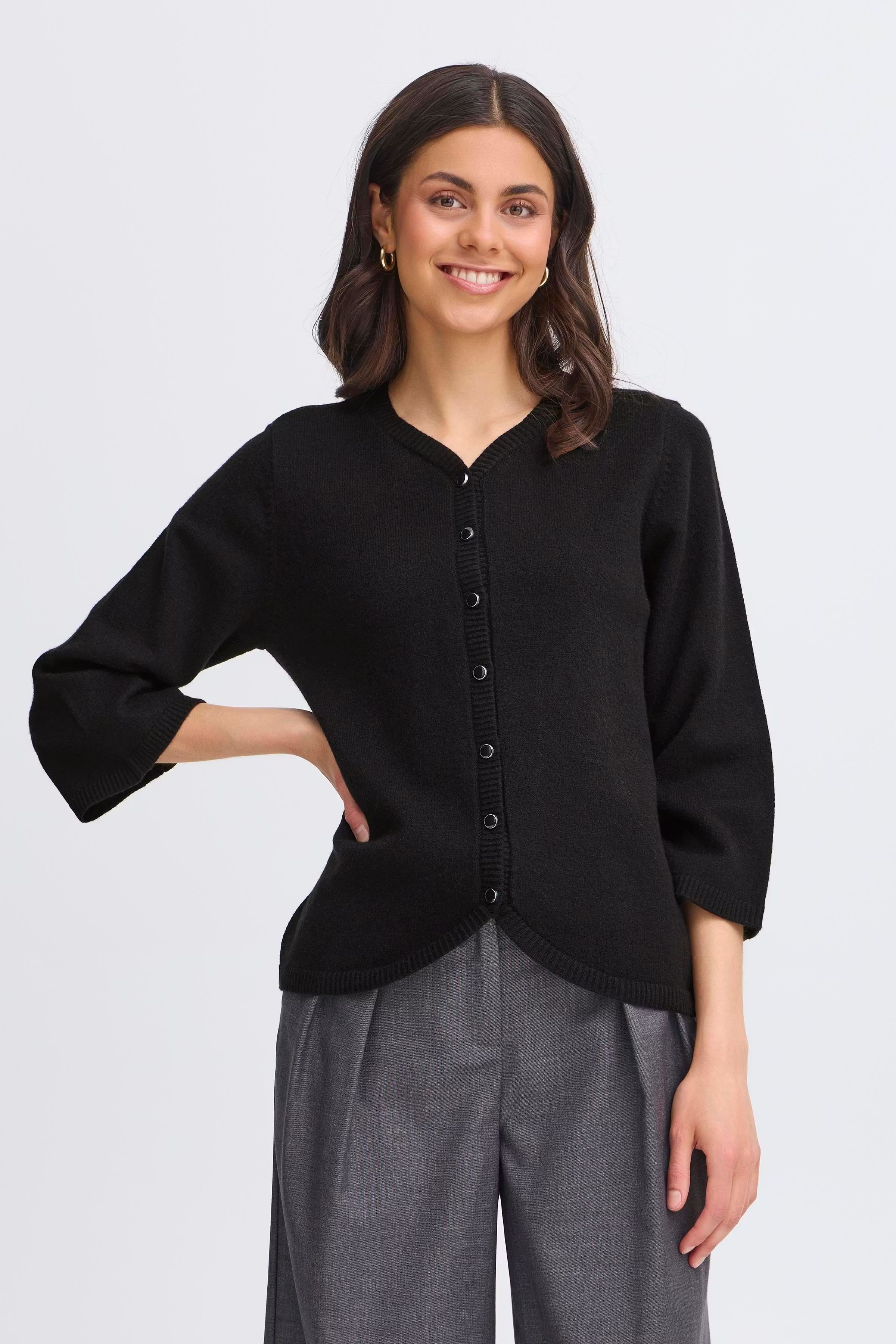 FRBITTE Cardigan LOOKBOOK FRONT 20615894-200113
