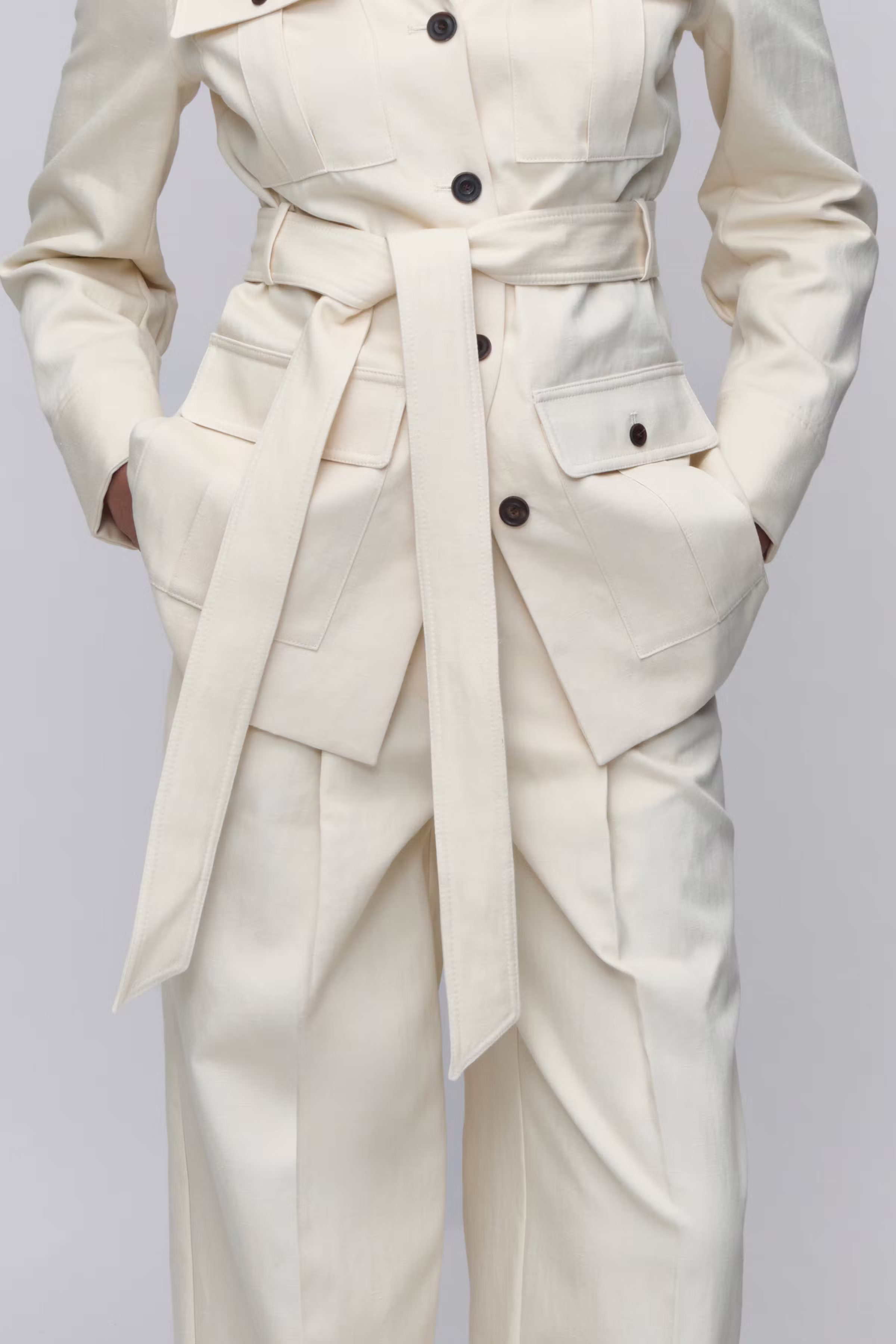 JOVIE Blazer LOOKBOOK DETAIL 30600702-WH022