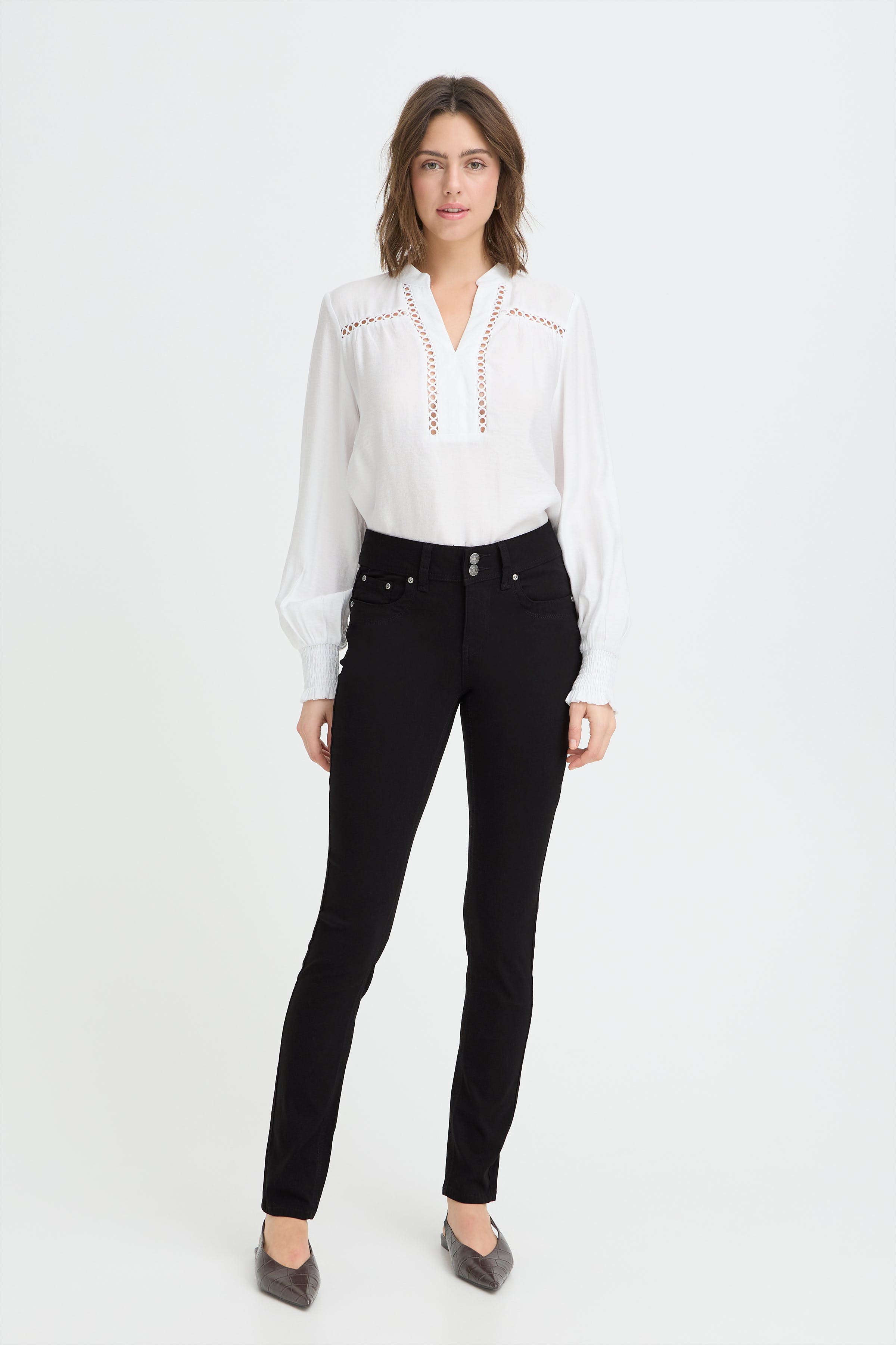 Casual pants LOOKBOOK FRONT 601748-60096