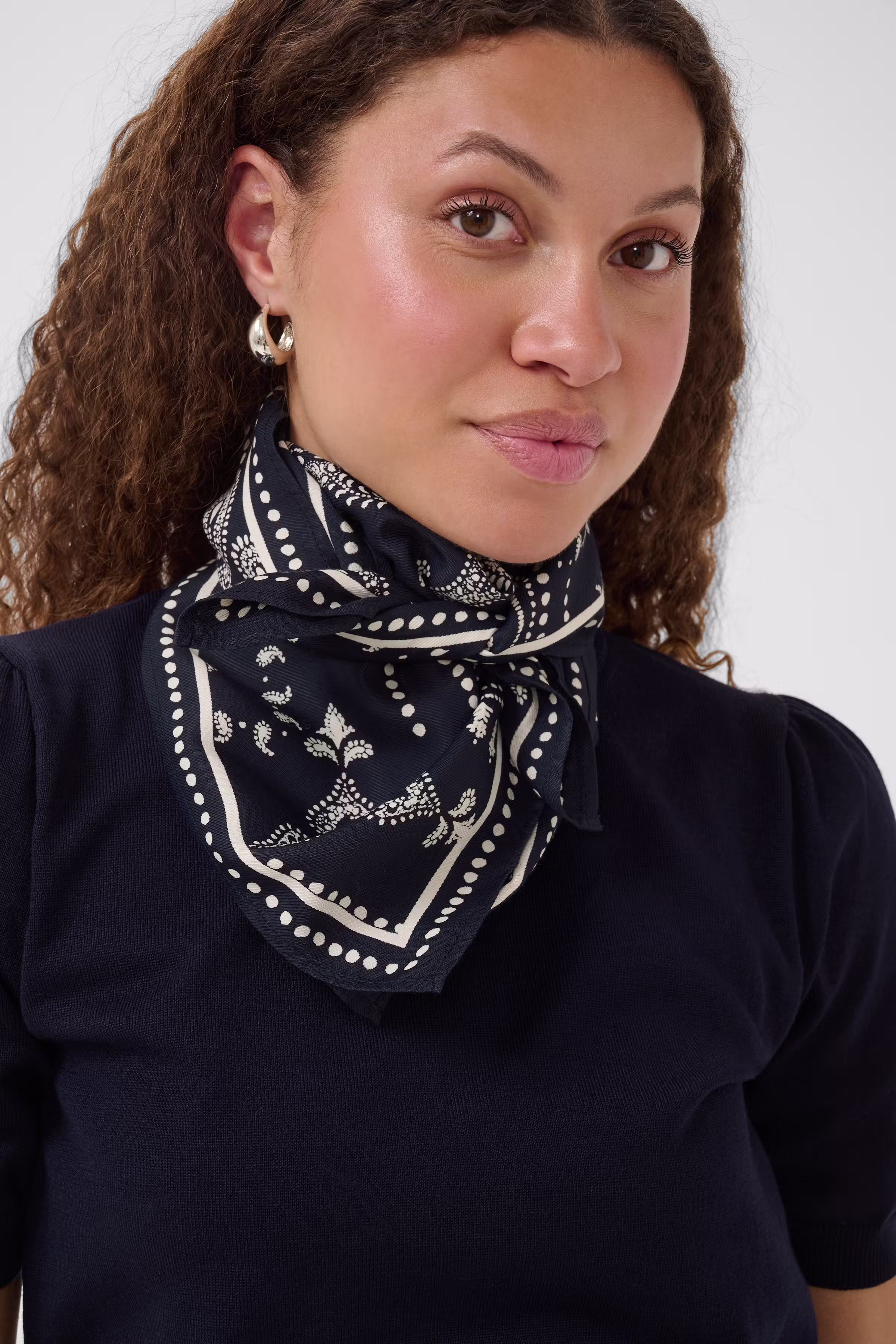 StephanieSZ Skjerf LOOKBOOK DETAIL 30515278-305064