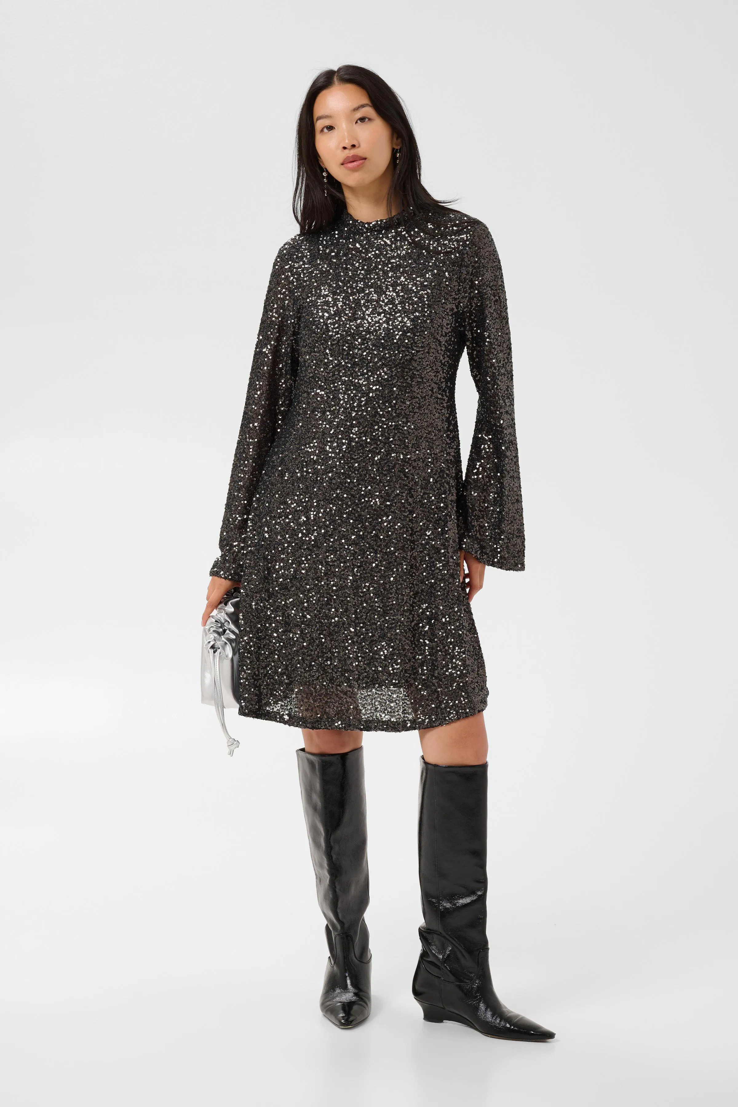 DilysPW Kjole LOOKBOOK FRONT 30310974-191101