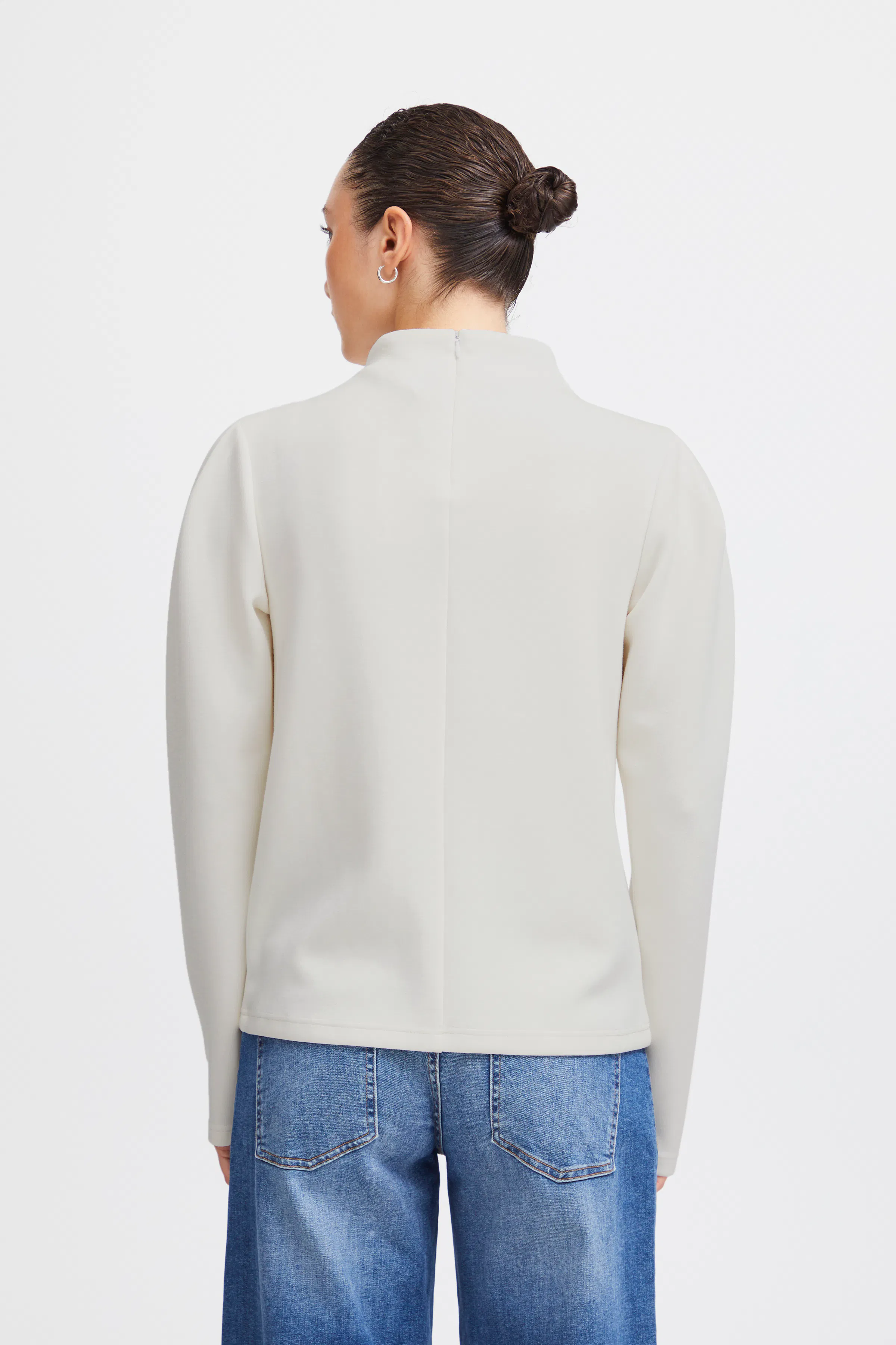 IHNAIDA Bluse LOOKBOOK BACK 20120519-114202