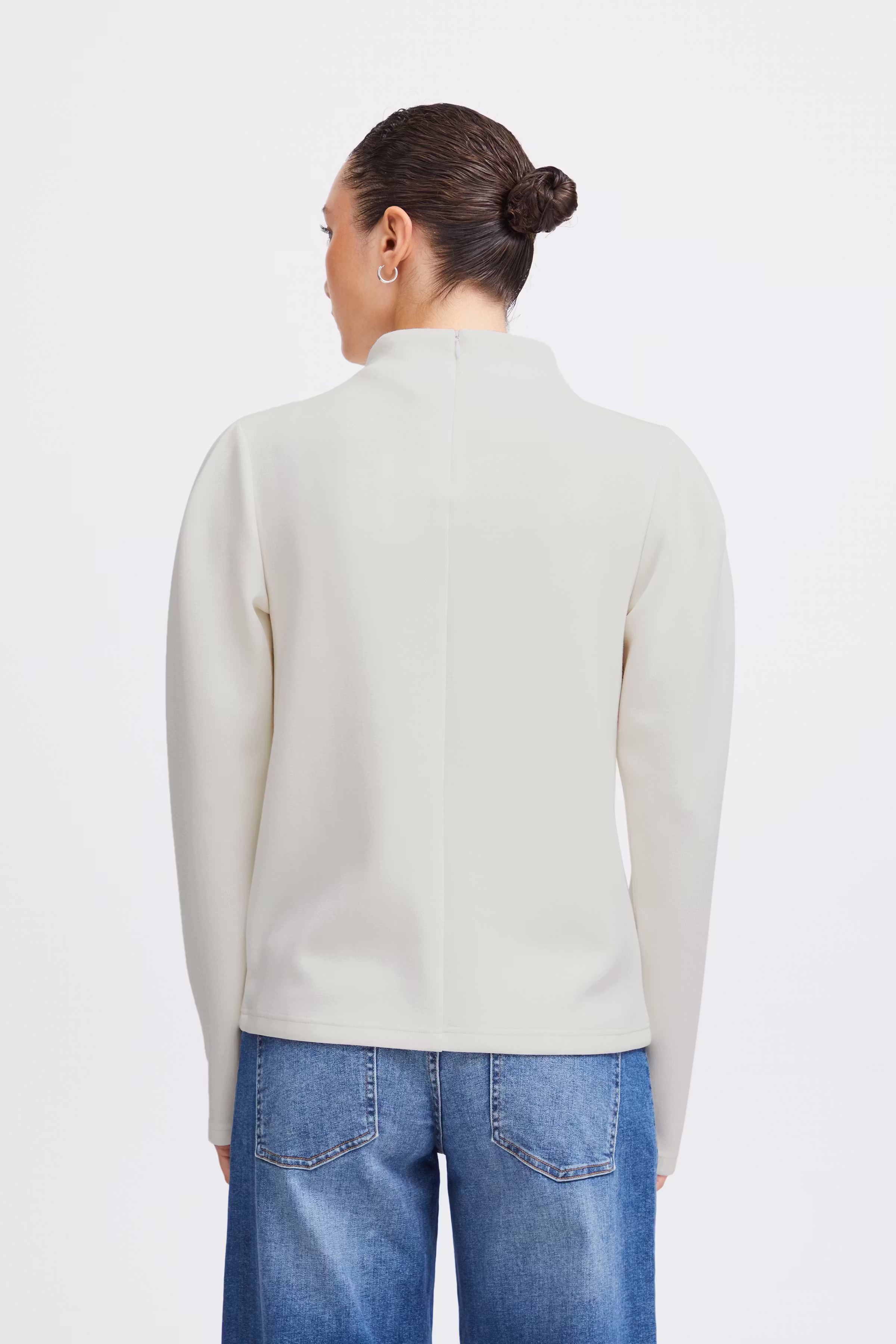 IHNAIDA Bluse LOOKBOOK BACK 20120519-114202