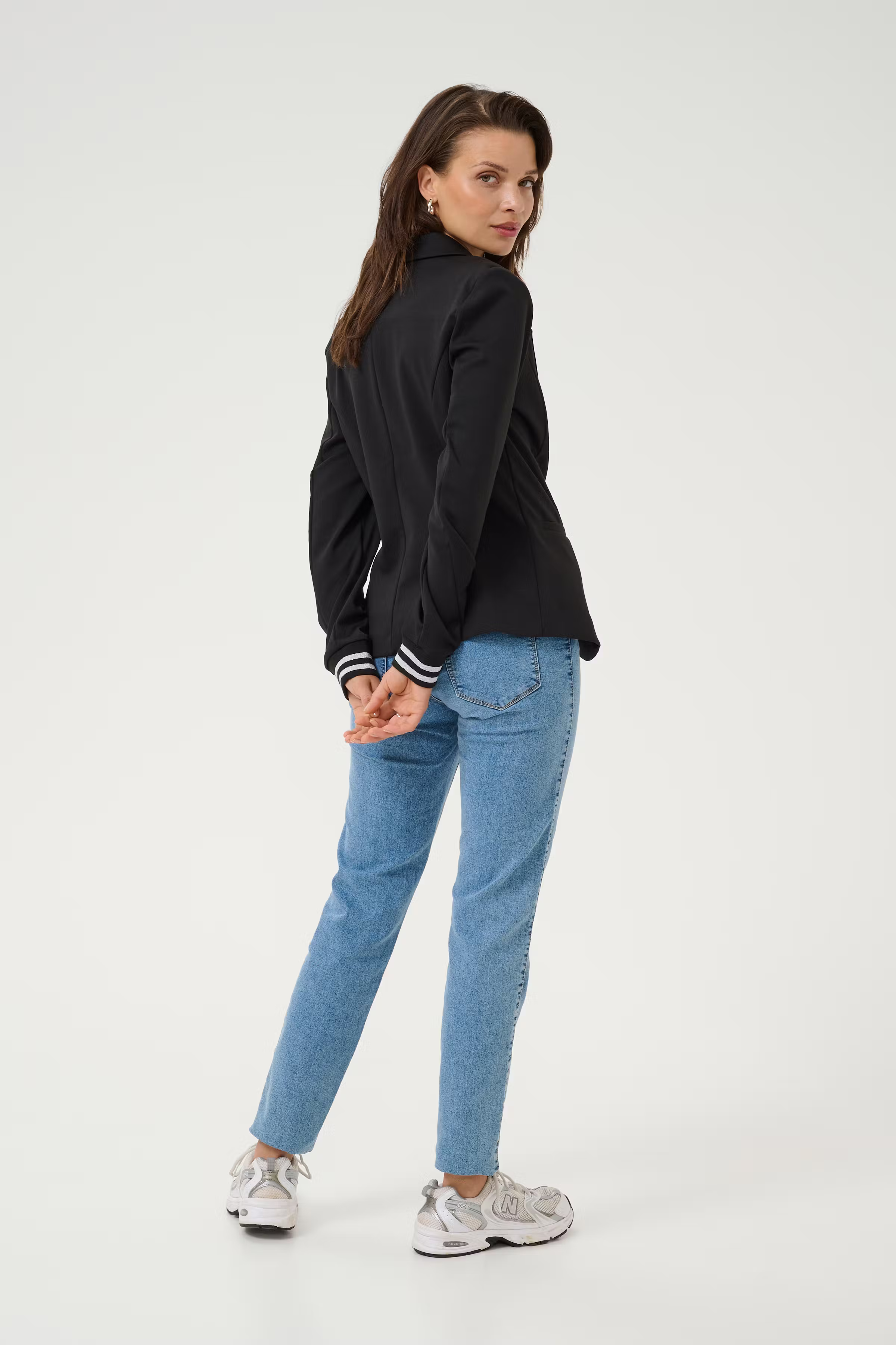 KAKinnie Blazer LOOKBOOK BACK 10550800-107467