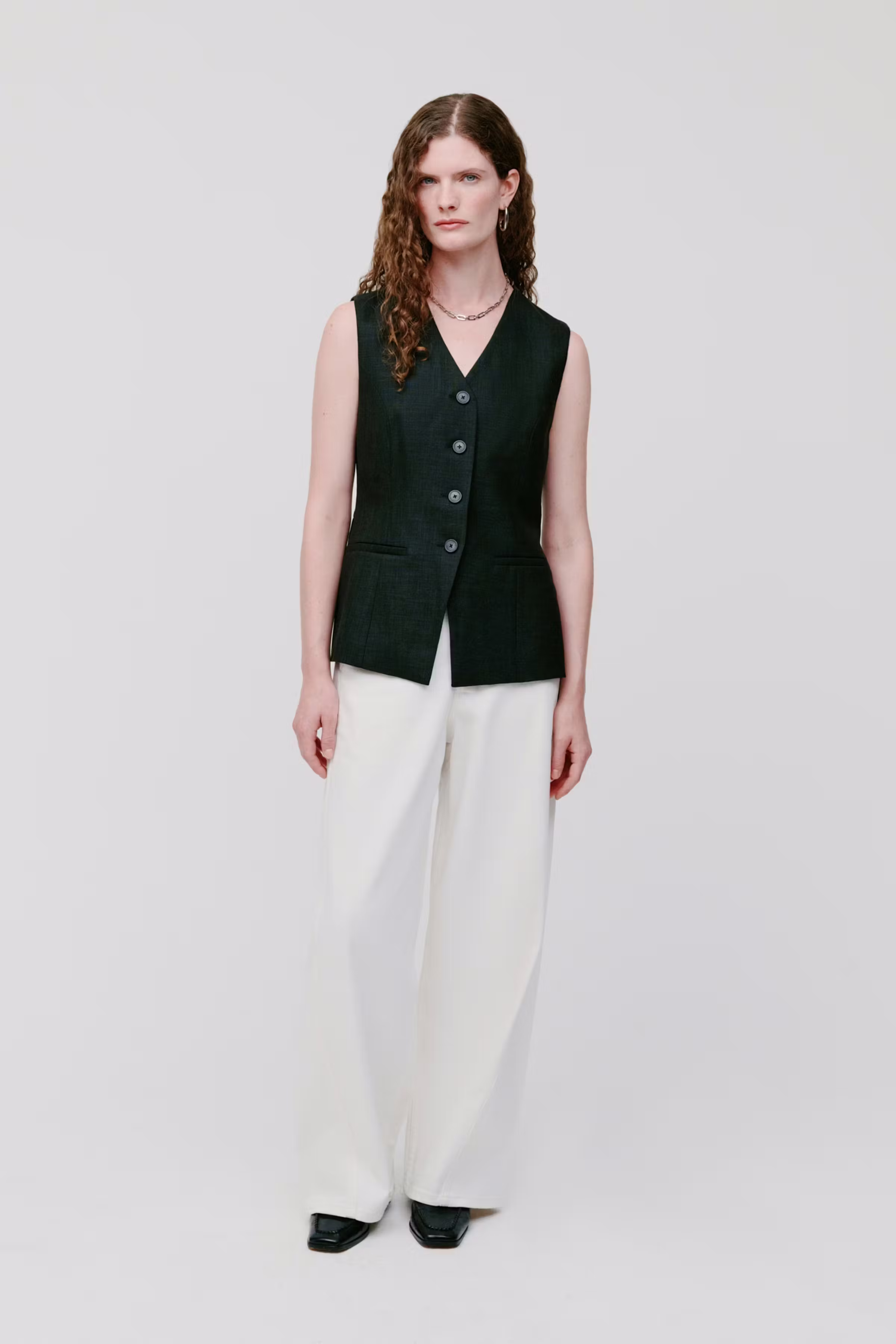 JUNIPER ANN BLAZER LOOKBOOK FRONT 30600725-BK999