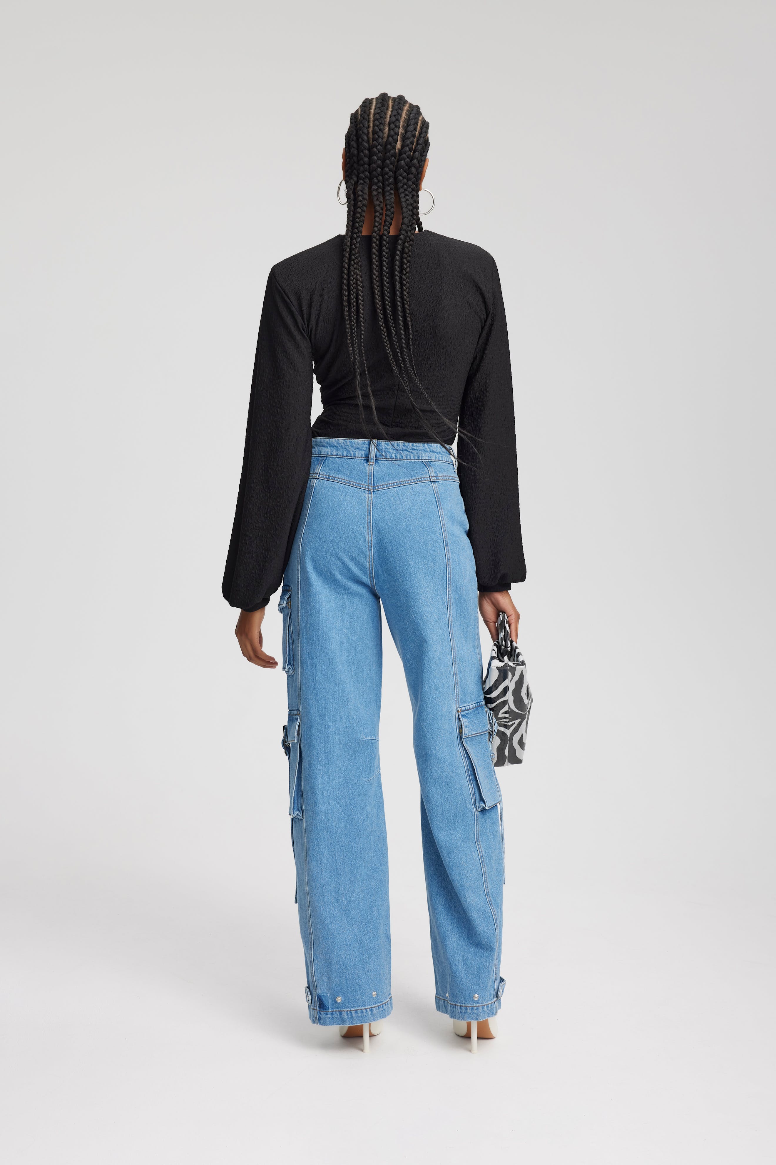 AilaGZ Pullover LOOKBOOK BACK 10908782-100017