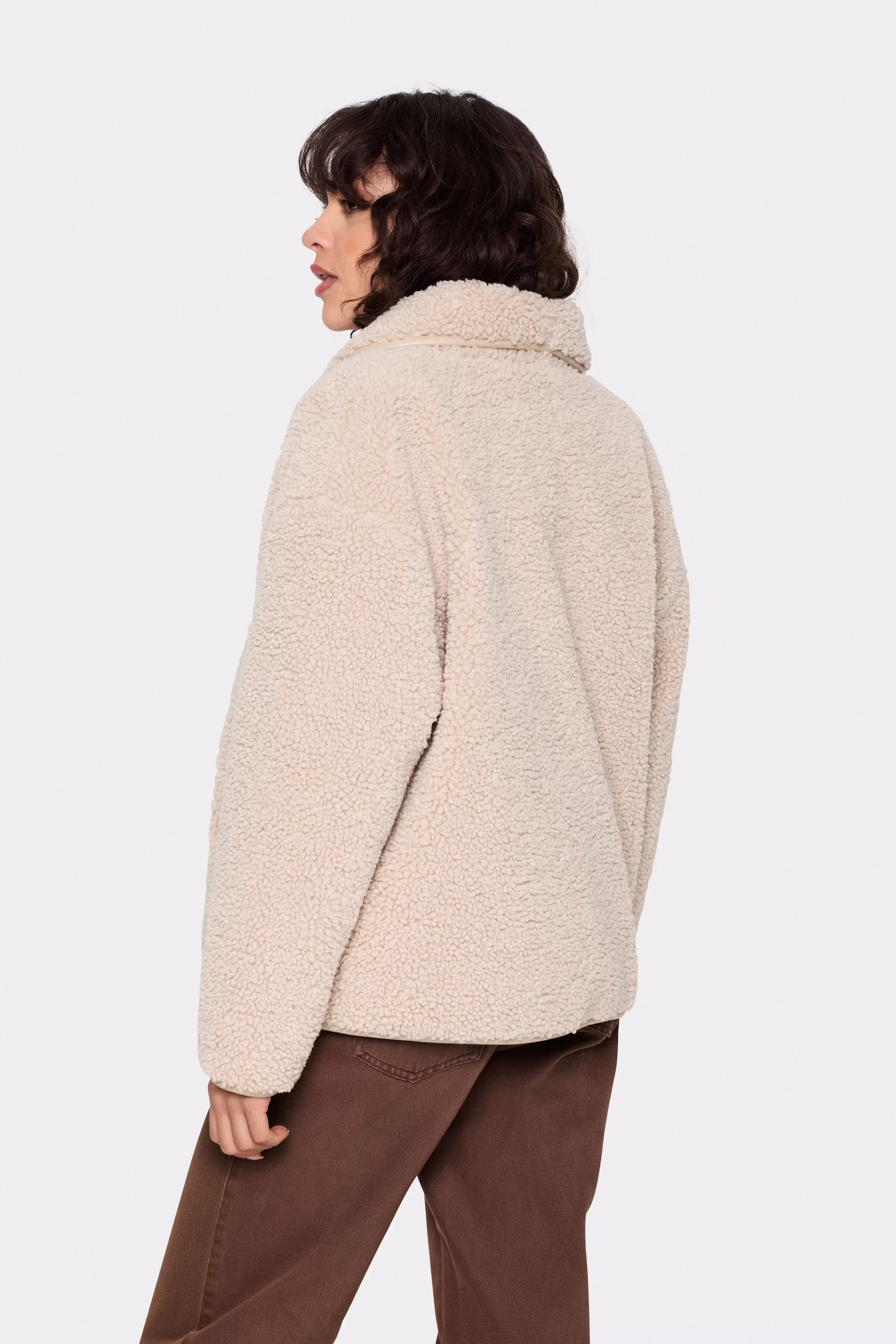 IkaSZ Jas LOOKBOOK BACK 30513718-131308