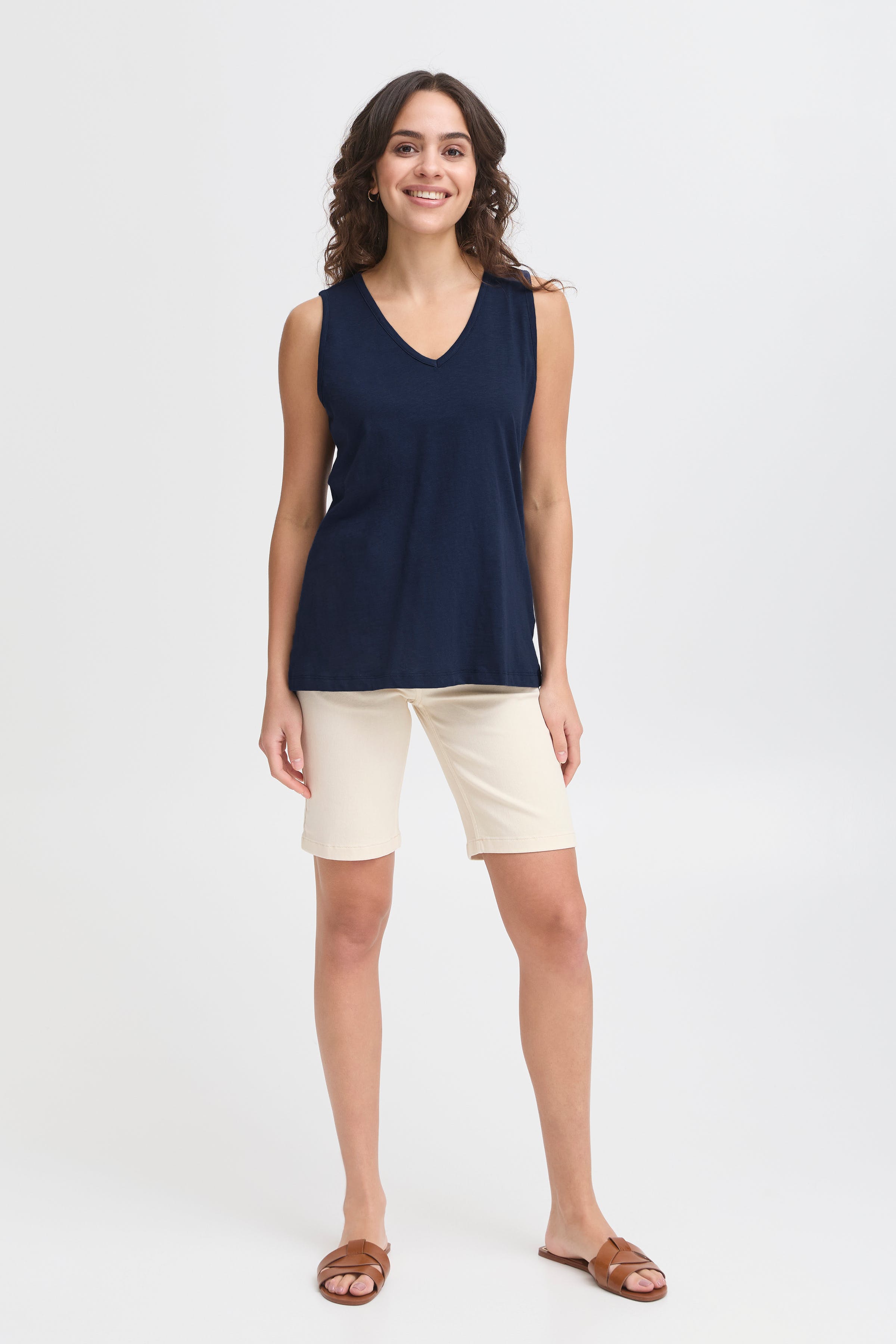 FRDALIA Top LOOKBOOK FRONT 20615610-193923