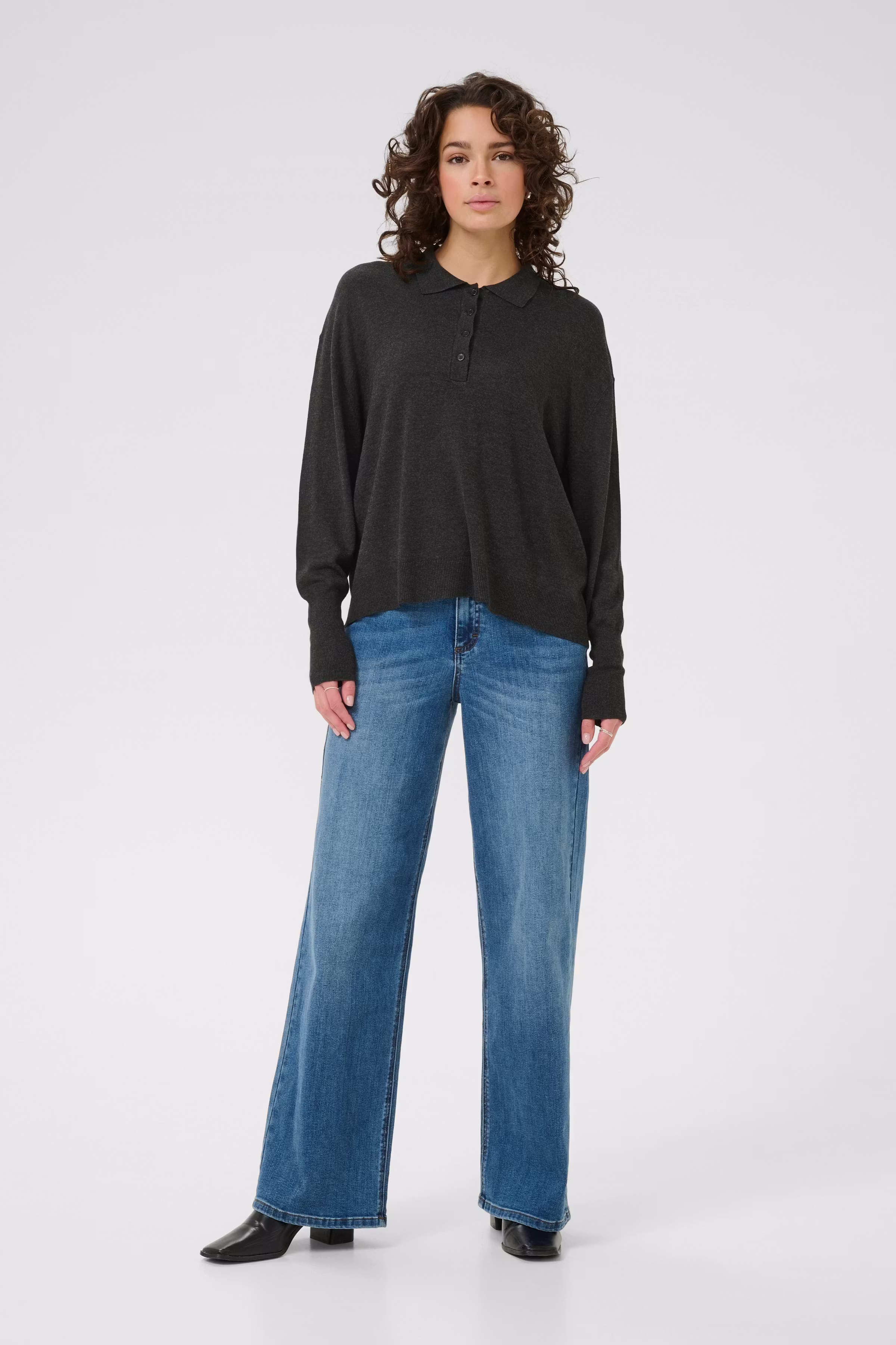 KAlizza Pullover LOOKBOOK FRONT 10510749-100125