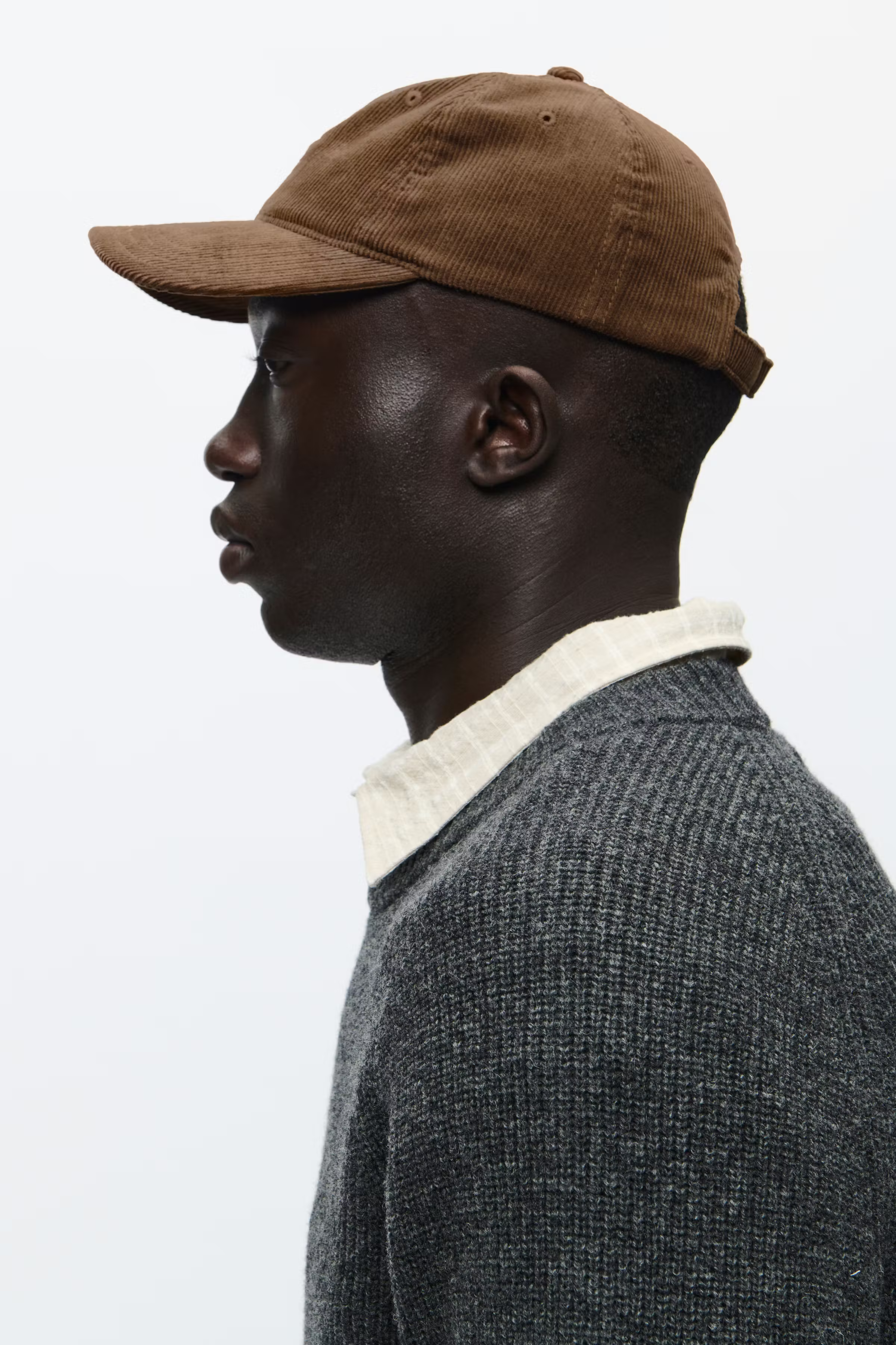 WWW.W.cap Kappe LOOKBOOK DETAIL 30251596-190815