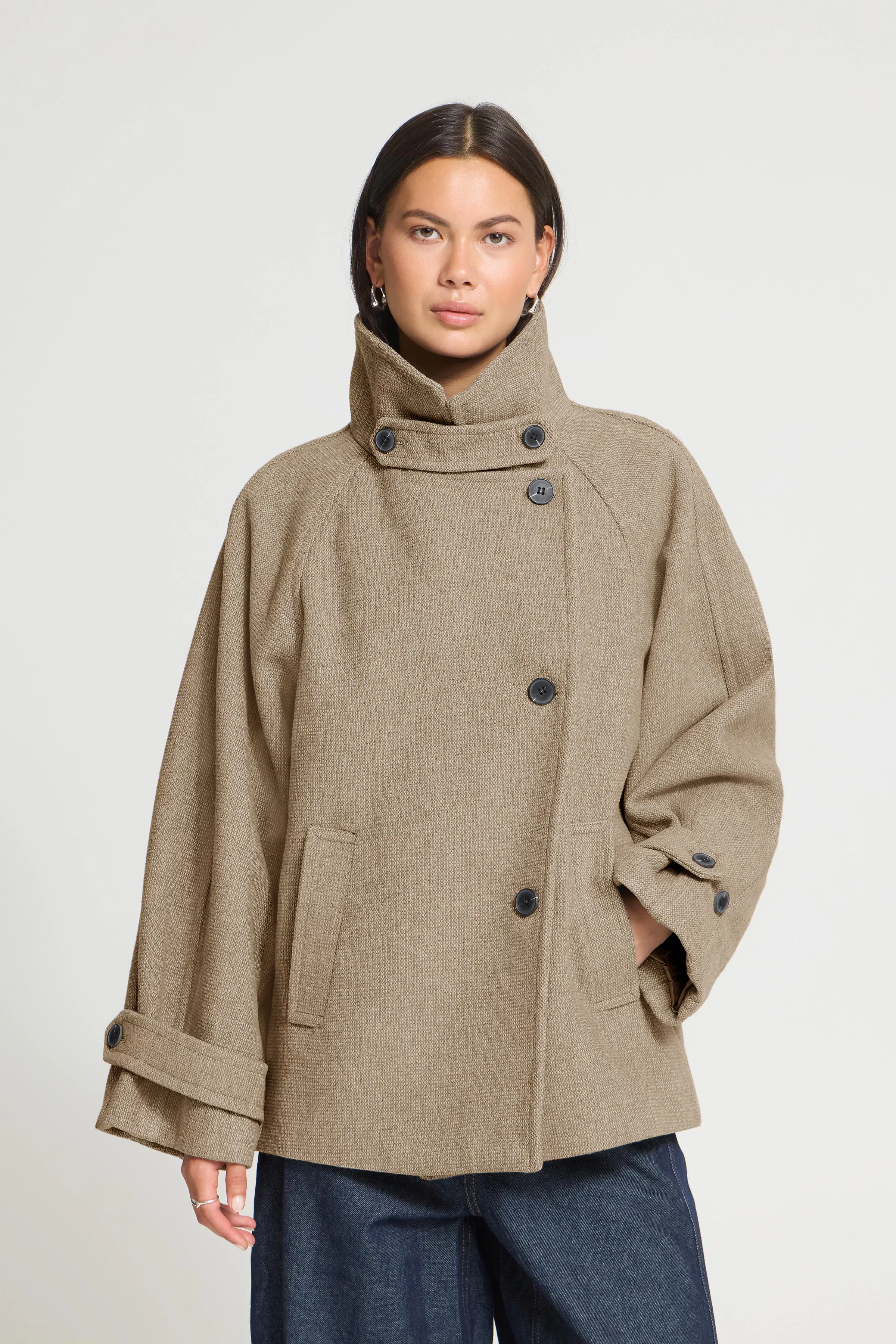 IHGAZIVA Oberbekleidung LOOKBOOK FRONT 20126923-1713111