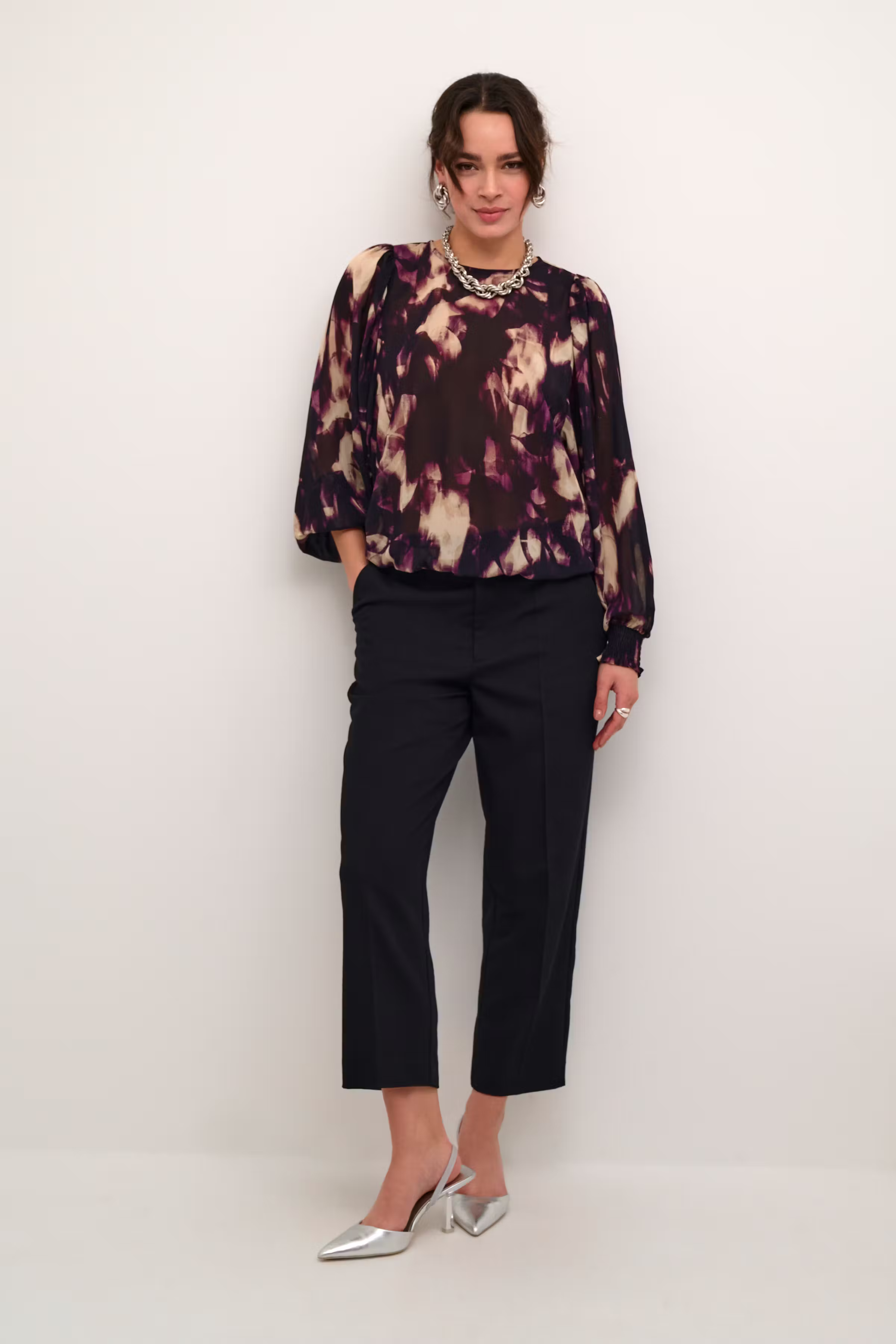 KAaska Blus LOOKBOOK FRONT 10509238-106600