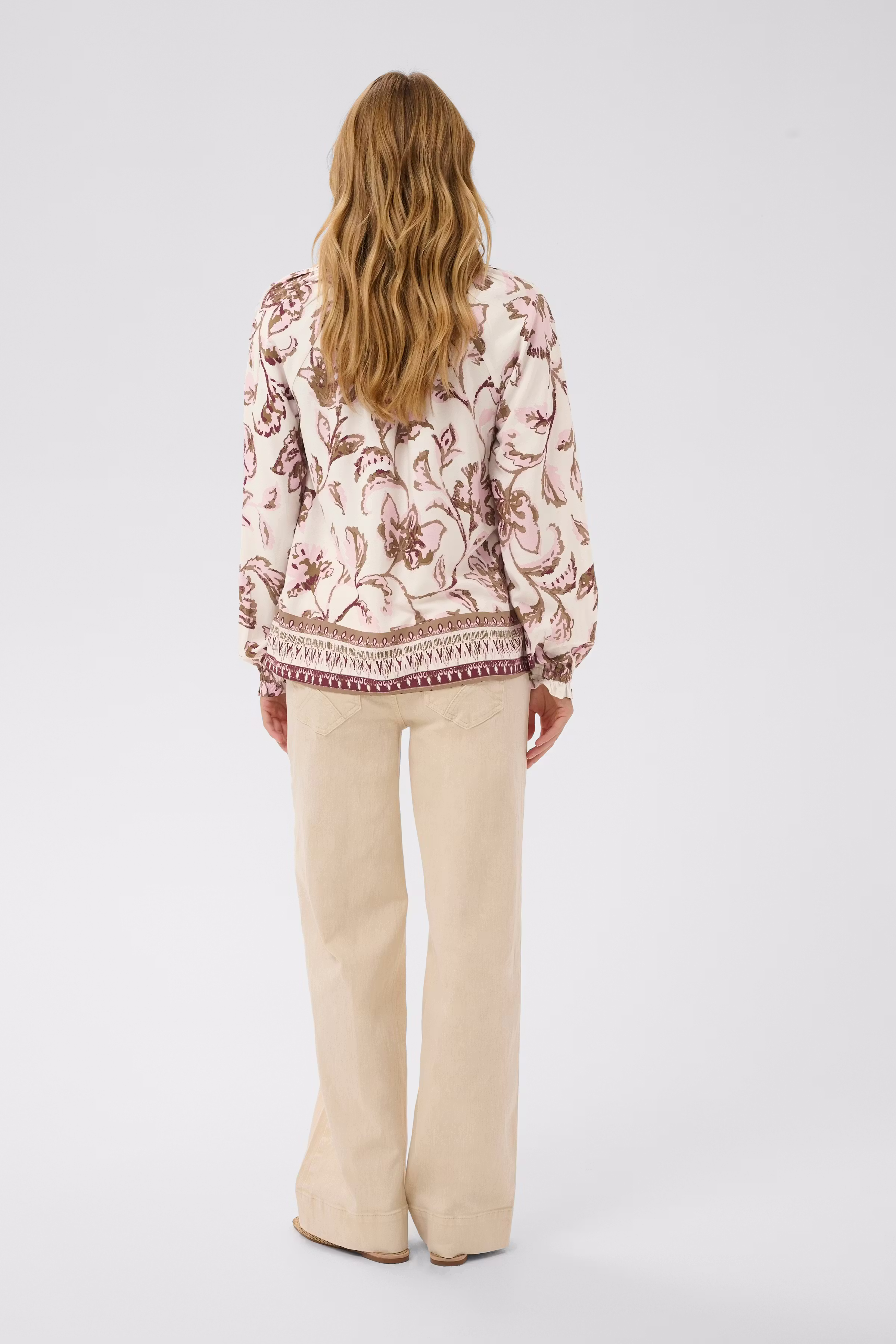 CRTiah Bluse LOOKBOOK BACK 10613577-109215