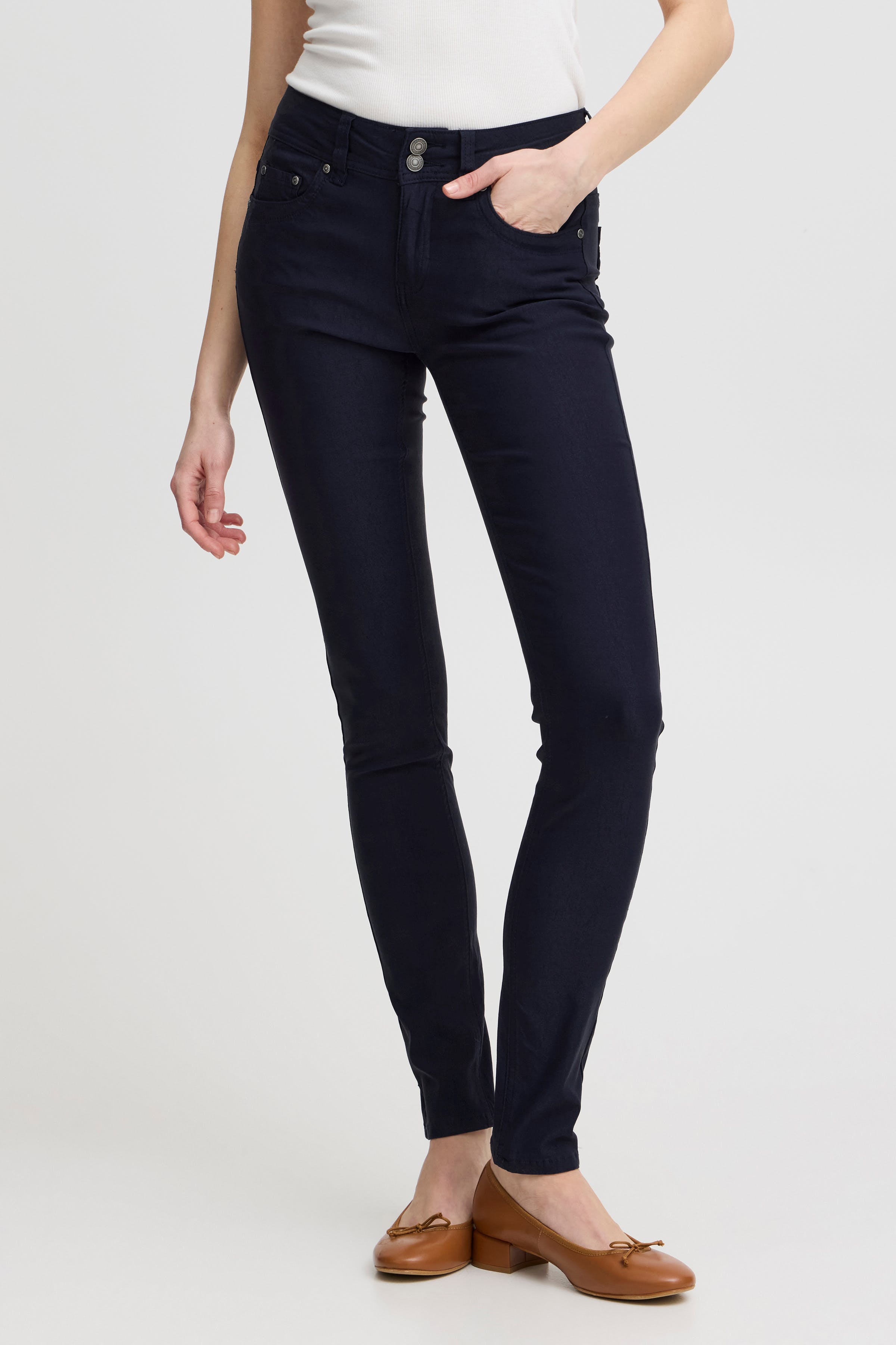 Casual pants LOOKBOOK FRONT 601748-60468