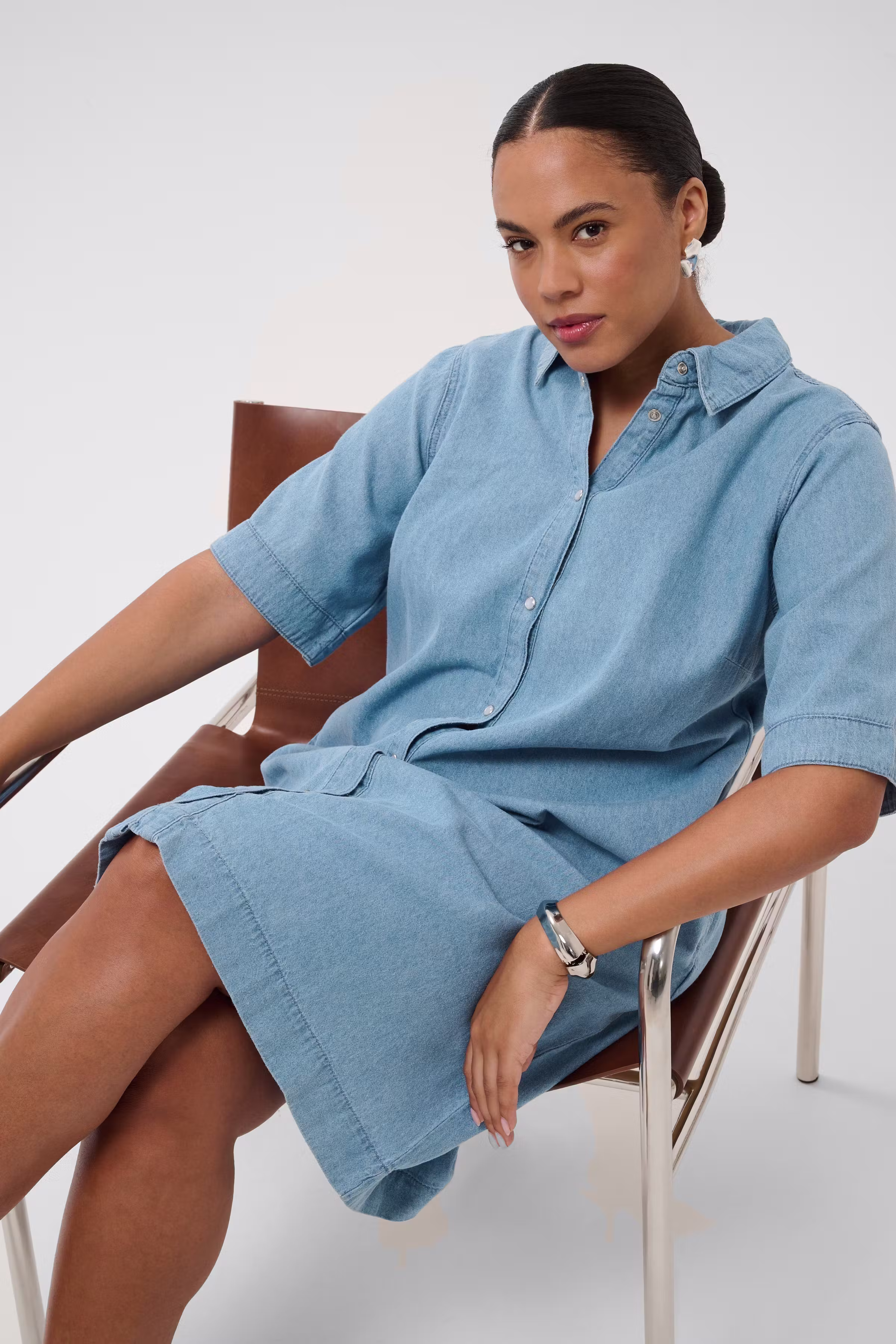 KCjada Kleid LOOKBOOK DETAIL 10584173-105707
