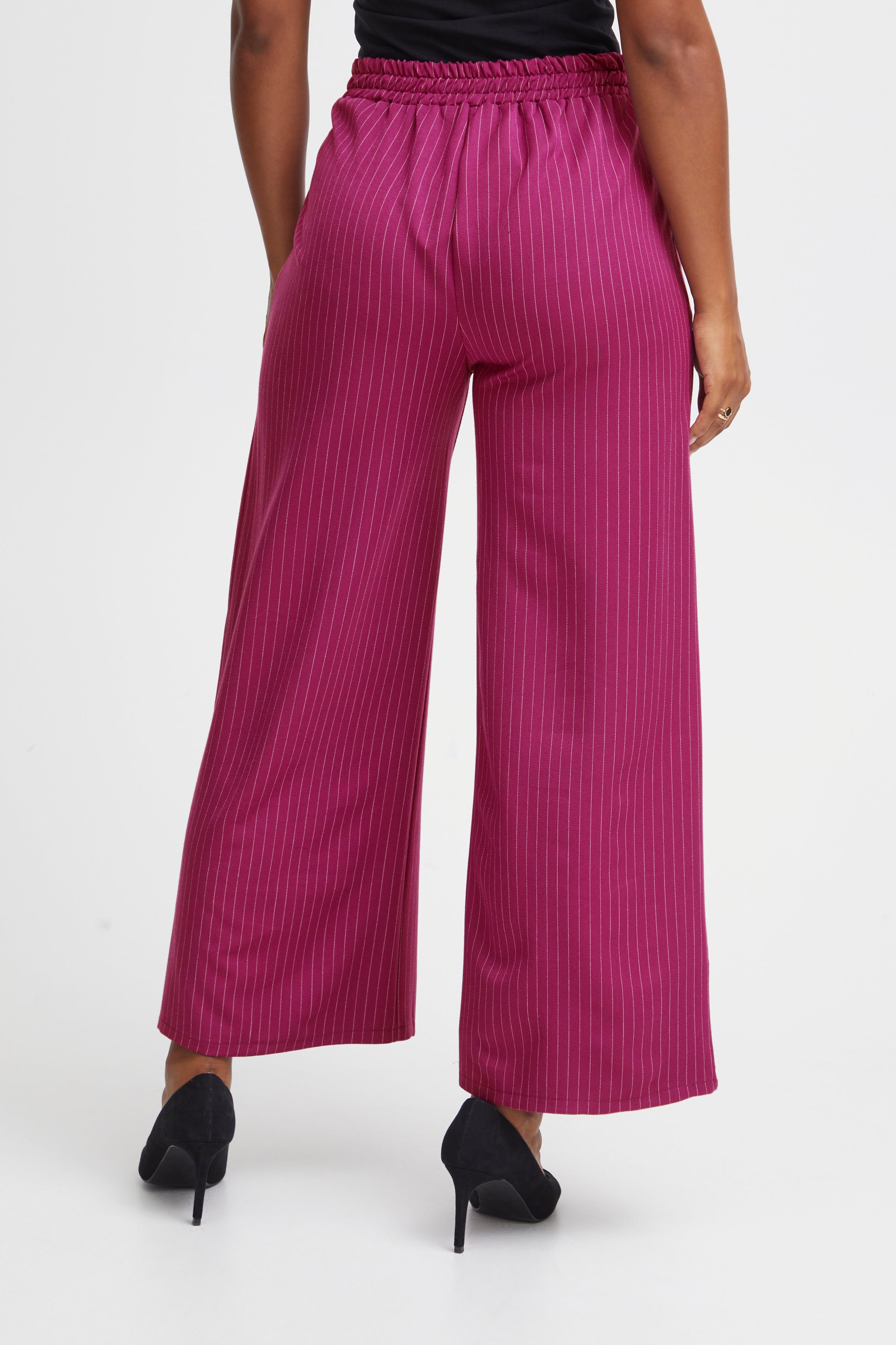 SBDIEGO Trousers LOOKBOOK BACK 22100382-182525