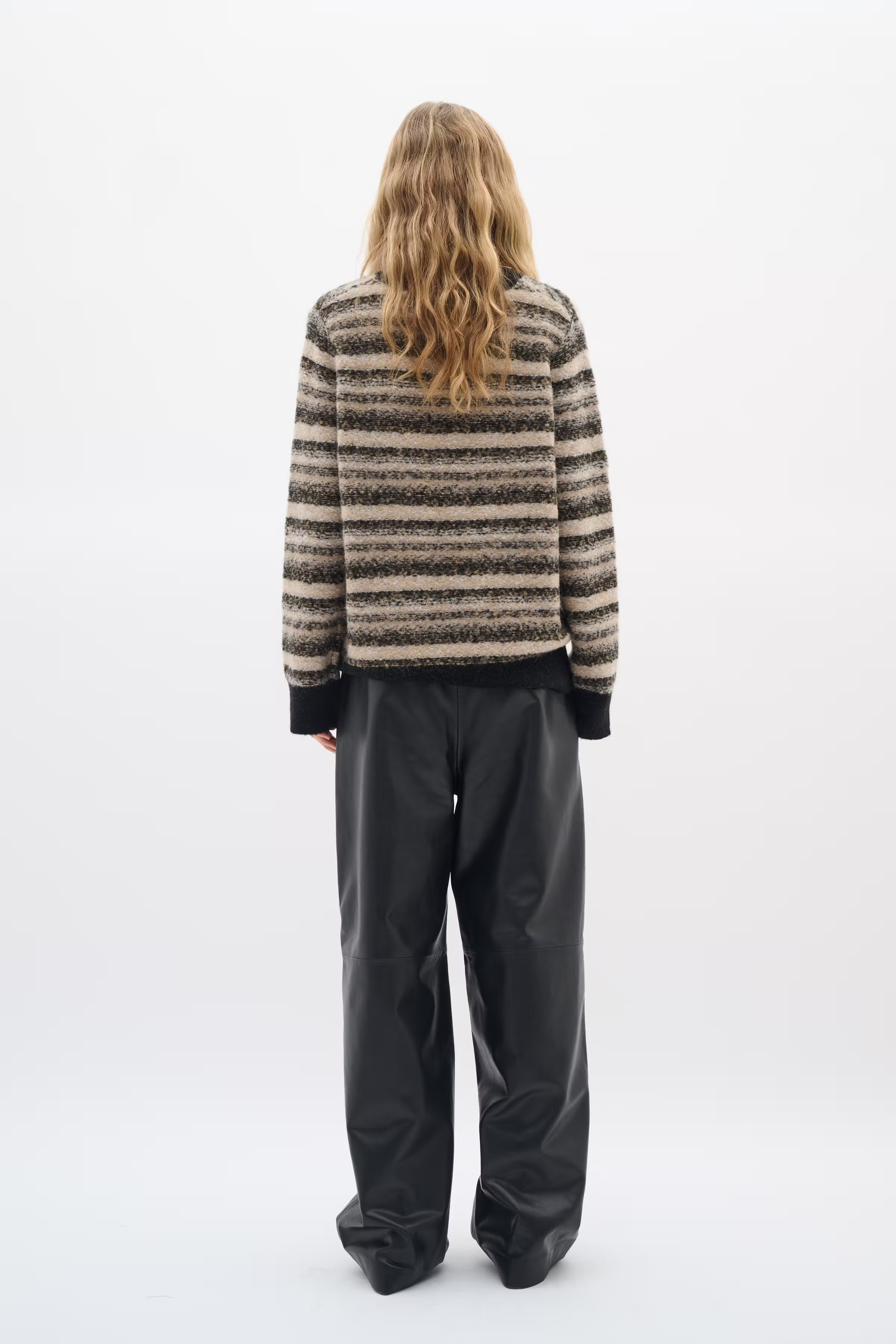 GilliaIW Pullover LOOKBOOK BACK 30110928-304159