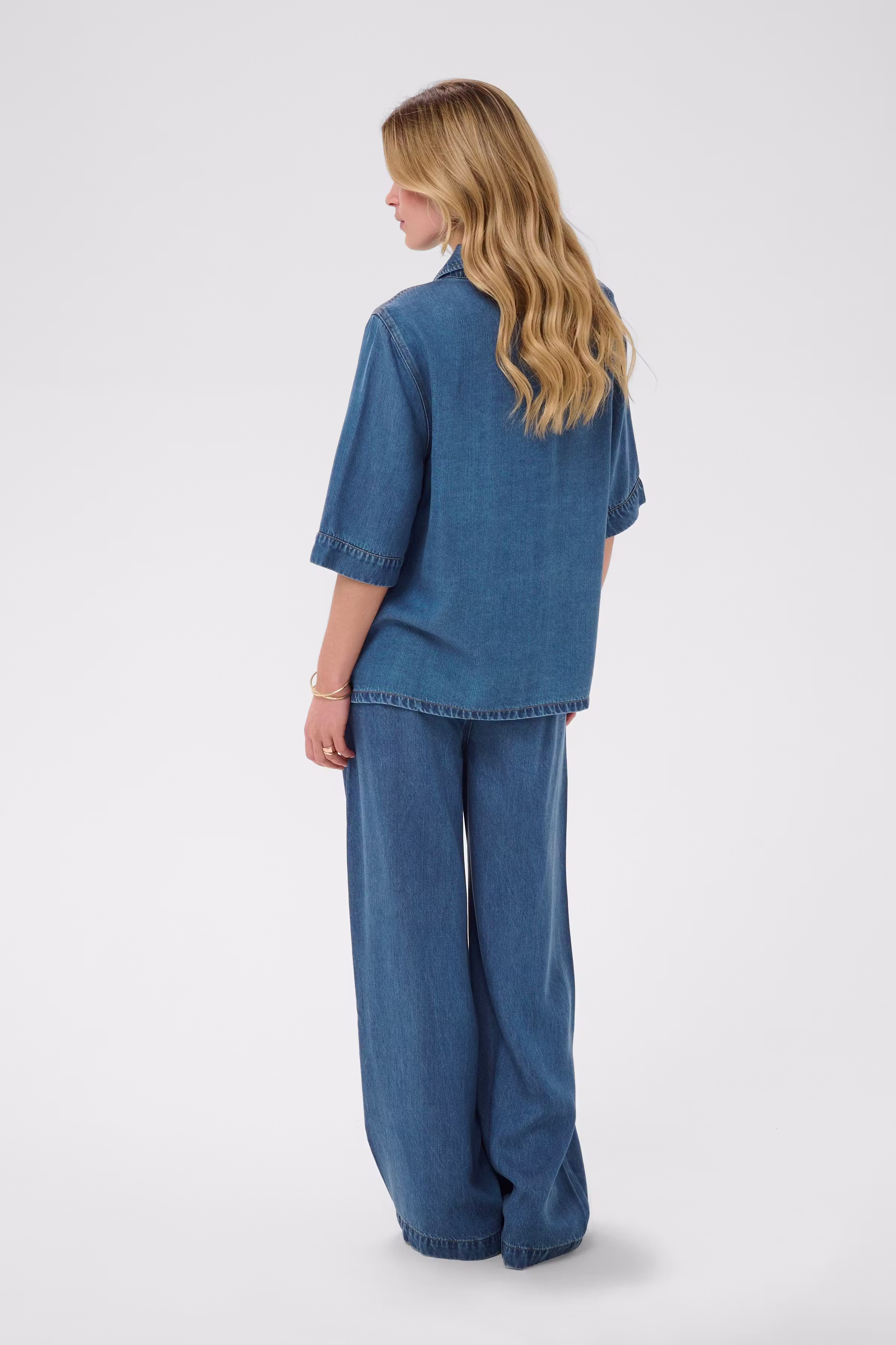CRMarelli Shirt LOOKBOOK BACK 10615162-109573