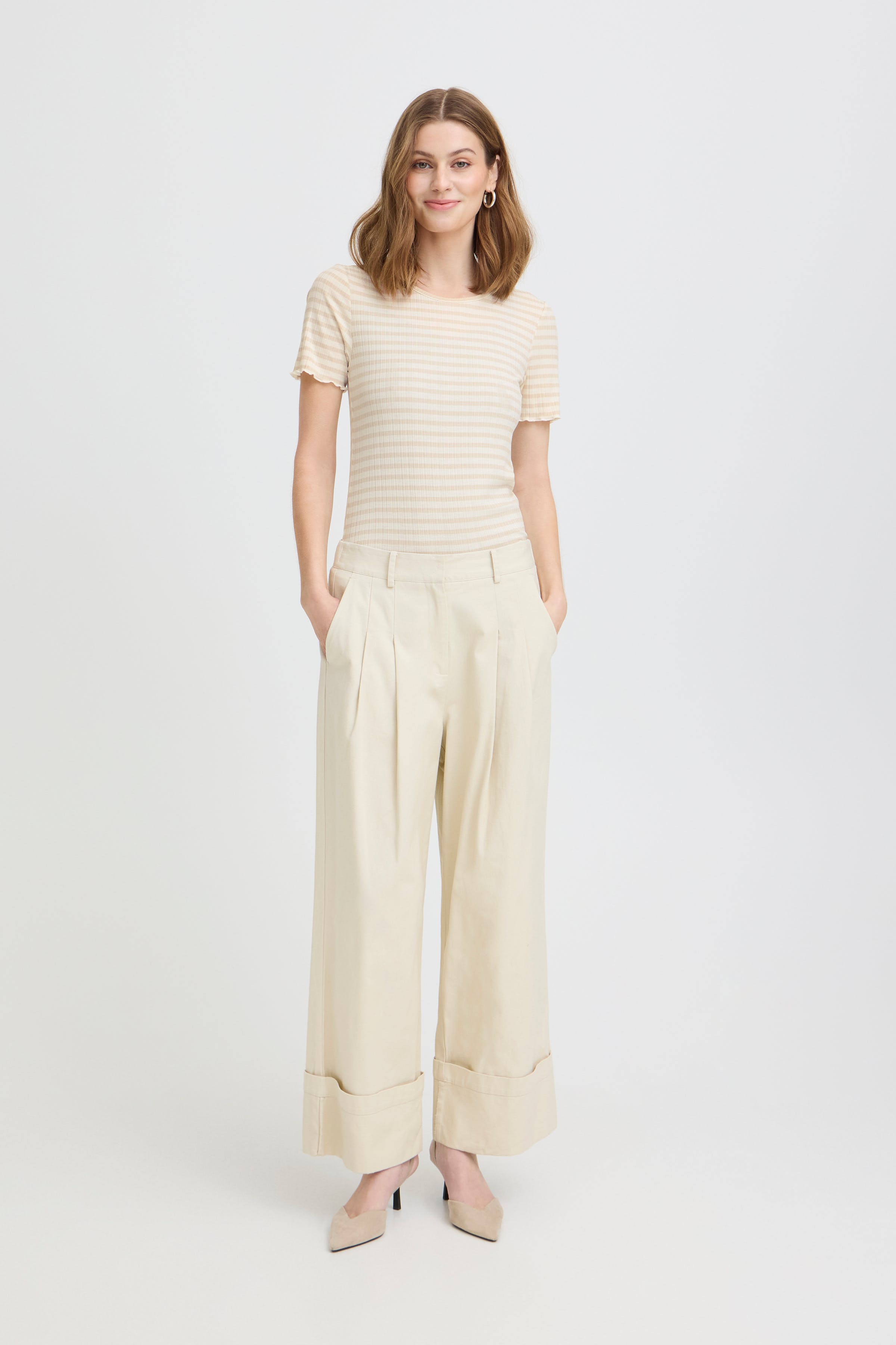 IHCELLA T-shirt LOOKBOOK FRONT 20122818-900003216