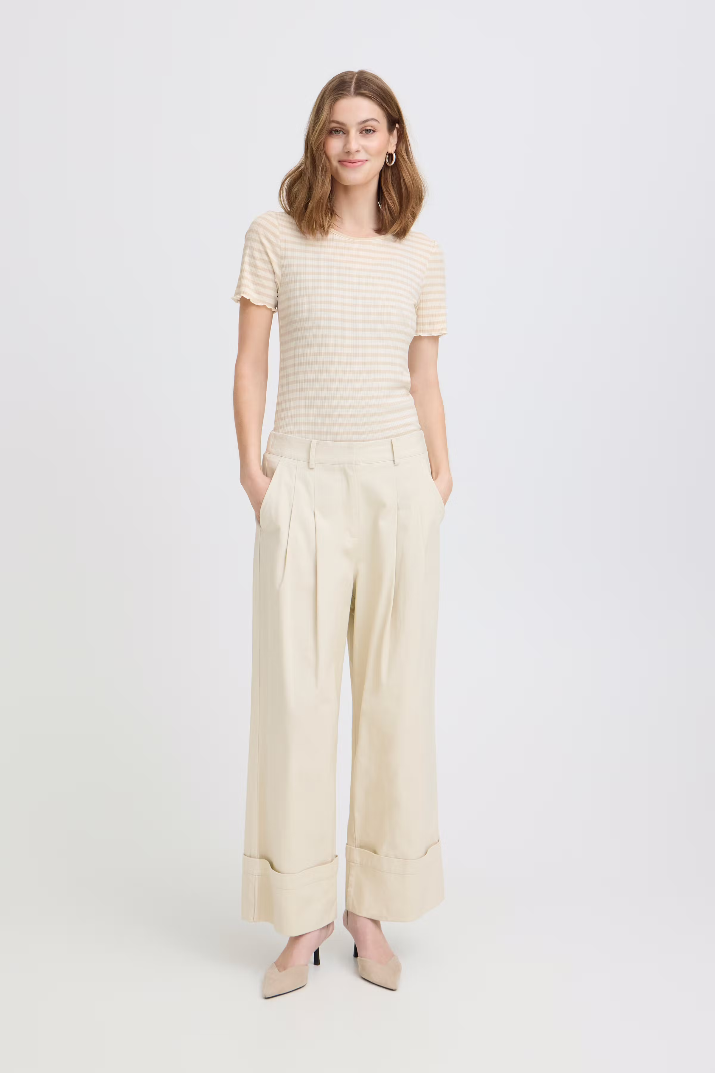 IHCELLA T-shirt LOOKBOOK FRONT 20122818-900003216