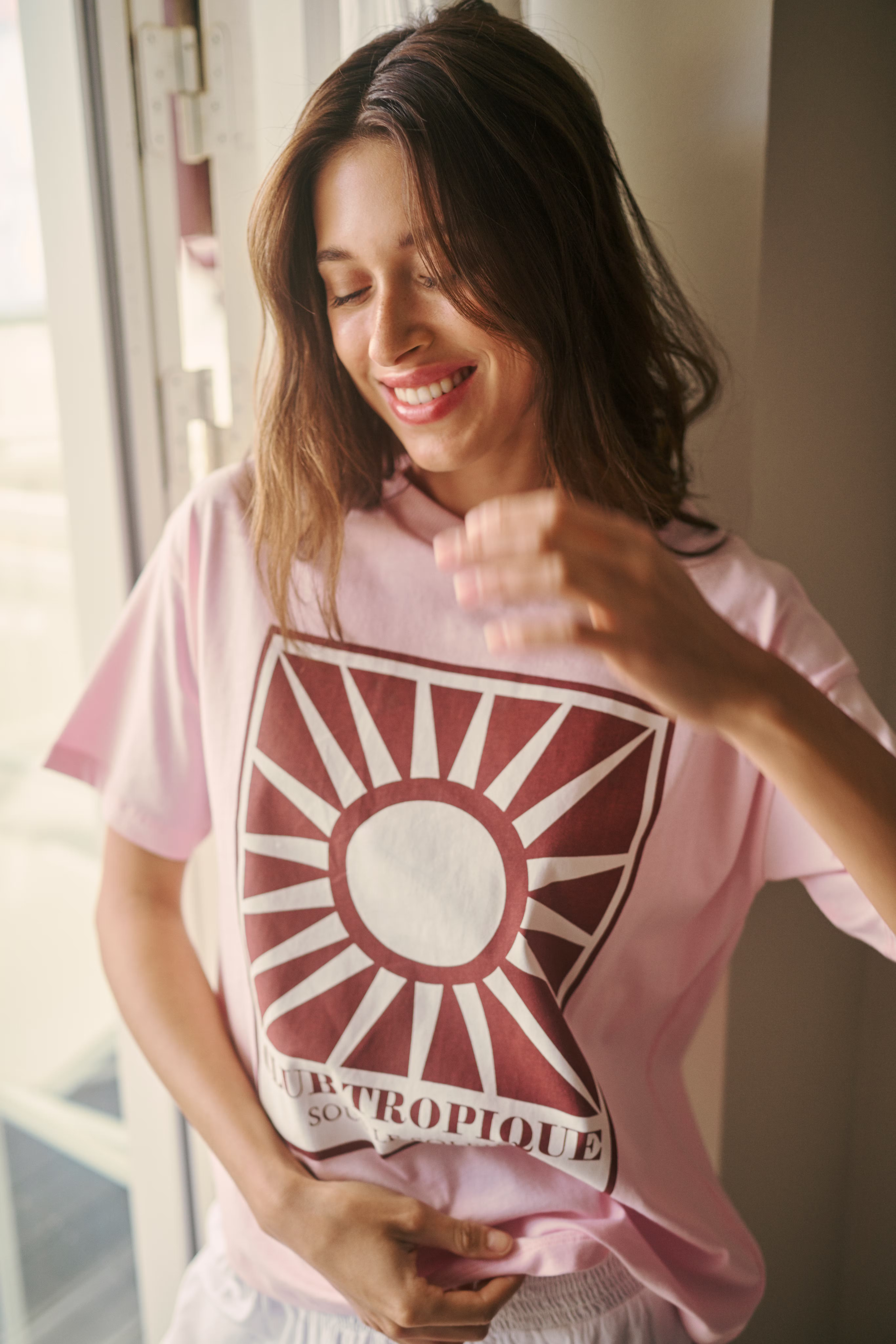 KAkelly T-shirt LOCATION NONE 10511577-132807