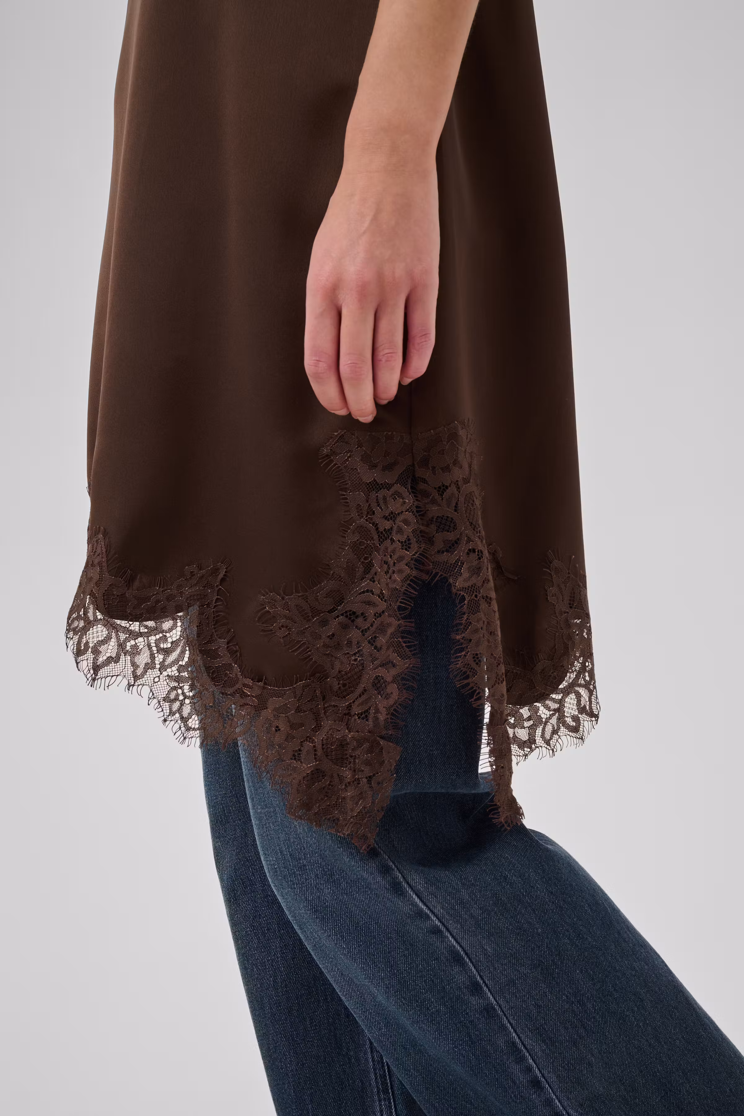 MWBrenda Spetsklänning LOOKBOOK DETAIL 10705656-109345