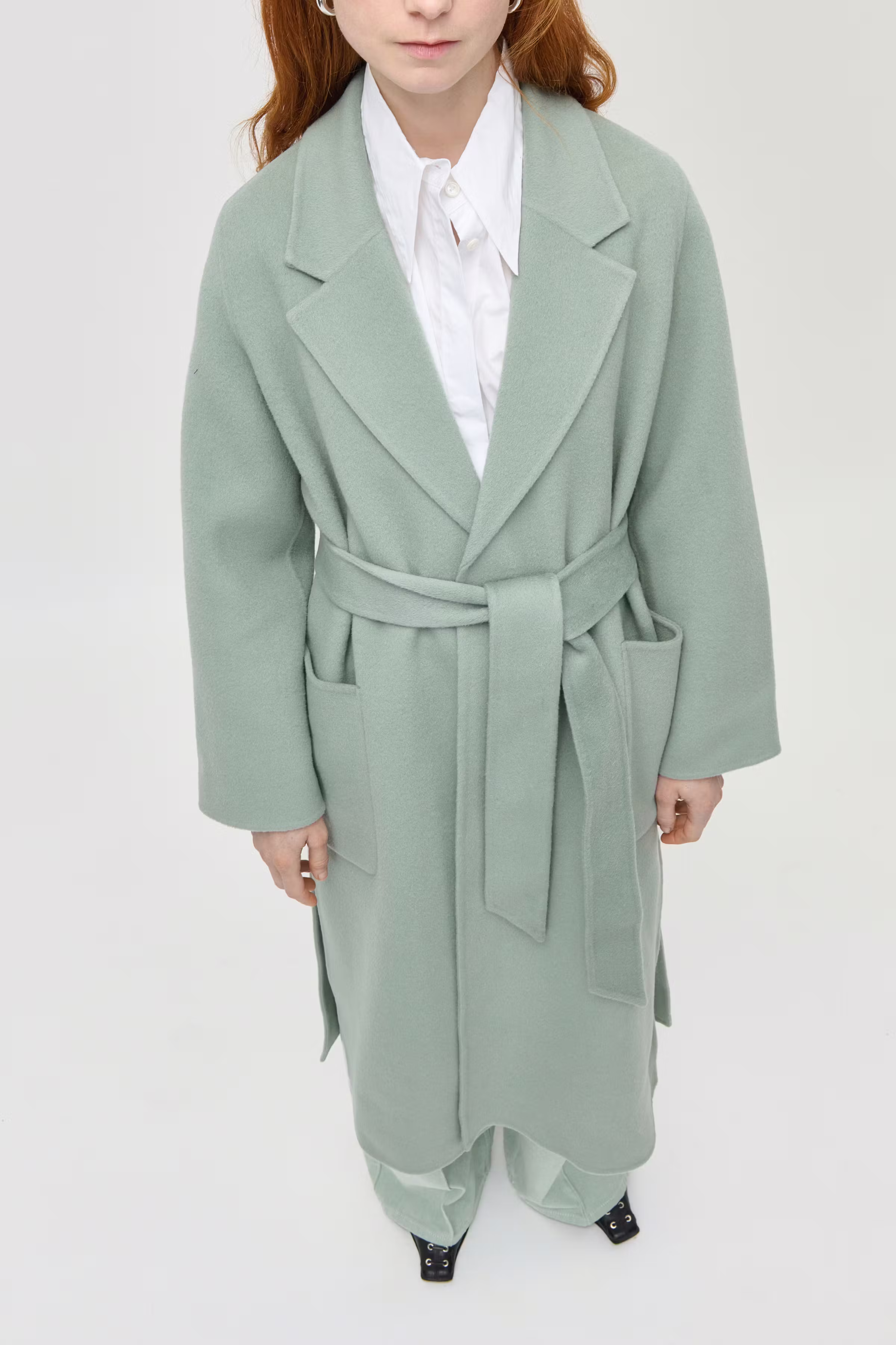 CELIA Coat LOOKBOOK FRONT 30600561-GR557