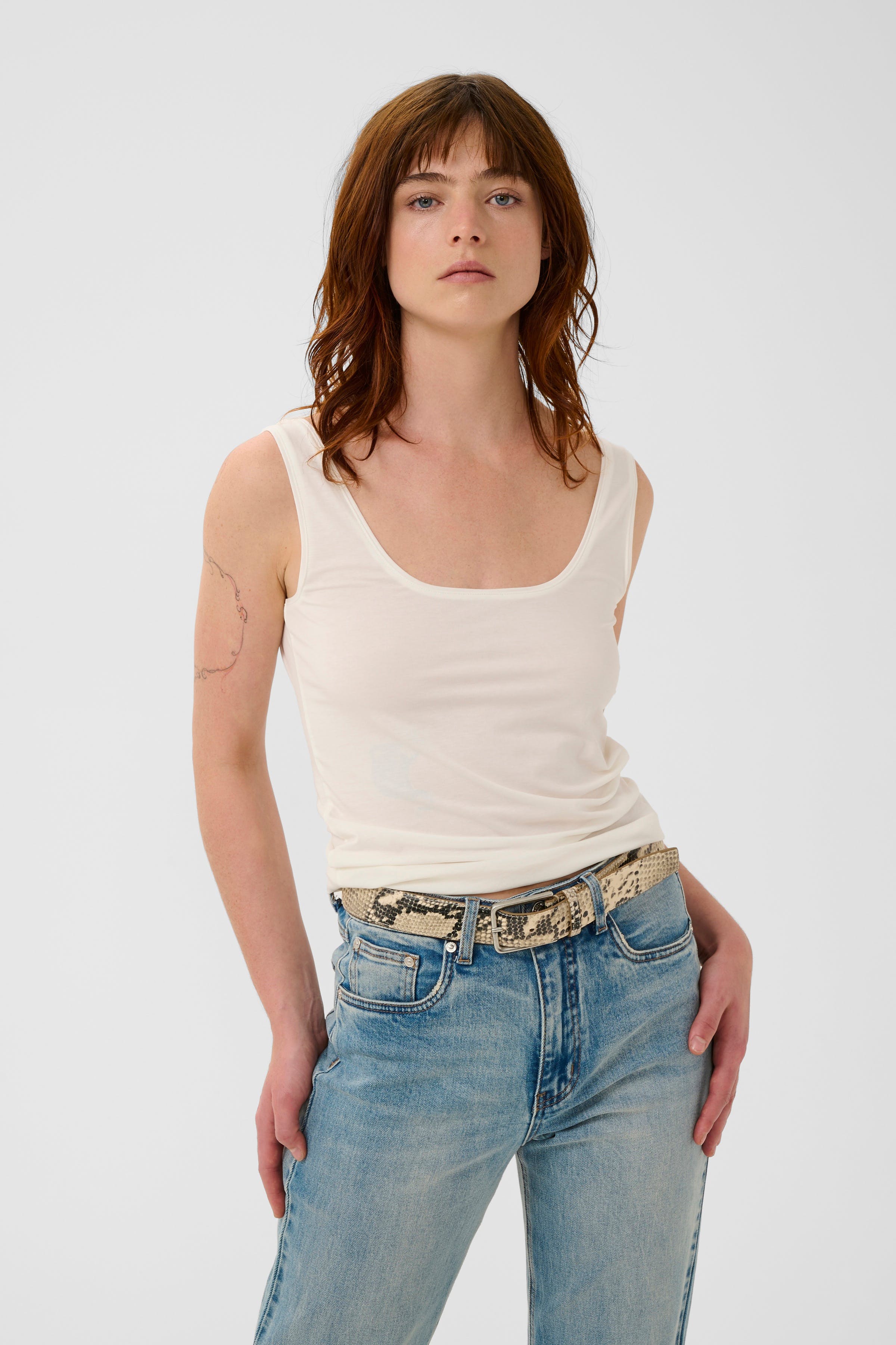 GZmida Top LOOKBOOK FRONT 10911255-110103