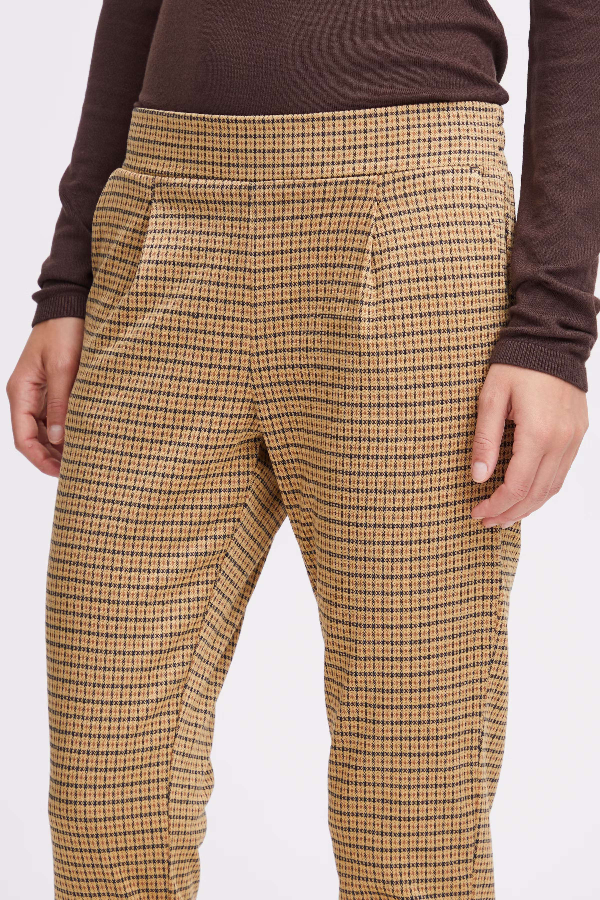 IHKATE Hose LOOKBOOK DETAIL 20115721-180950