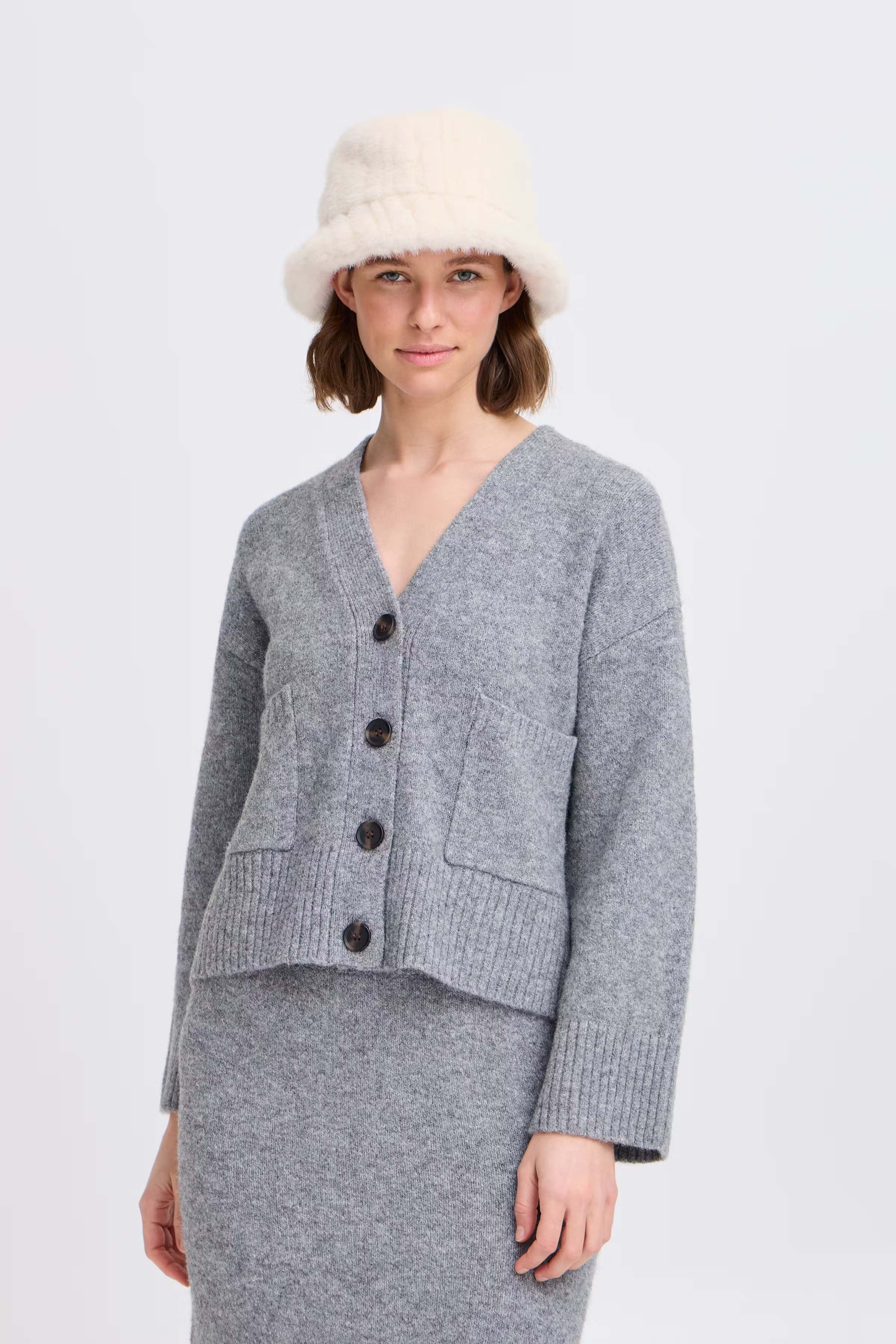 BYVAUX Hatt LOOKBOOK FRONT 20818366-130905