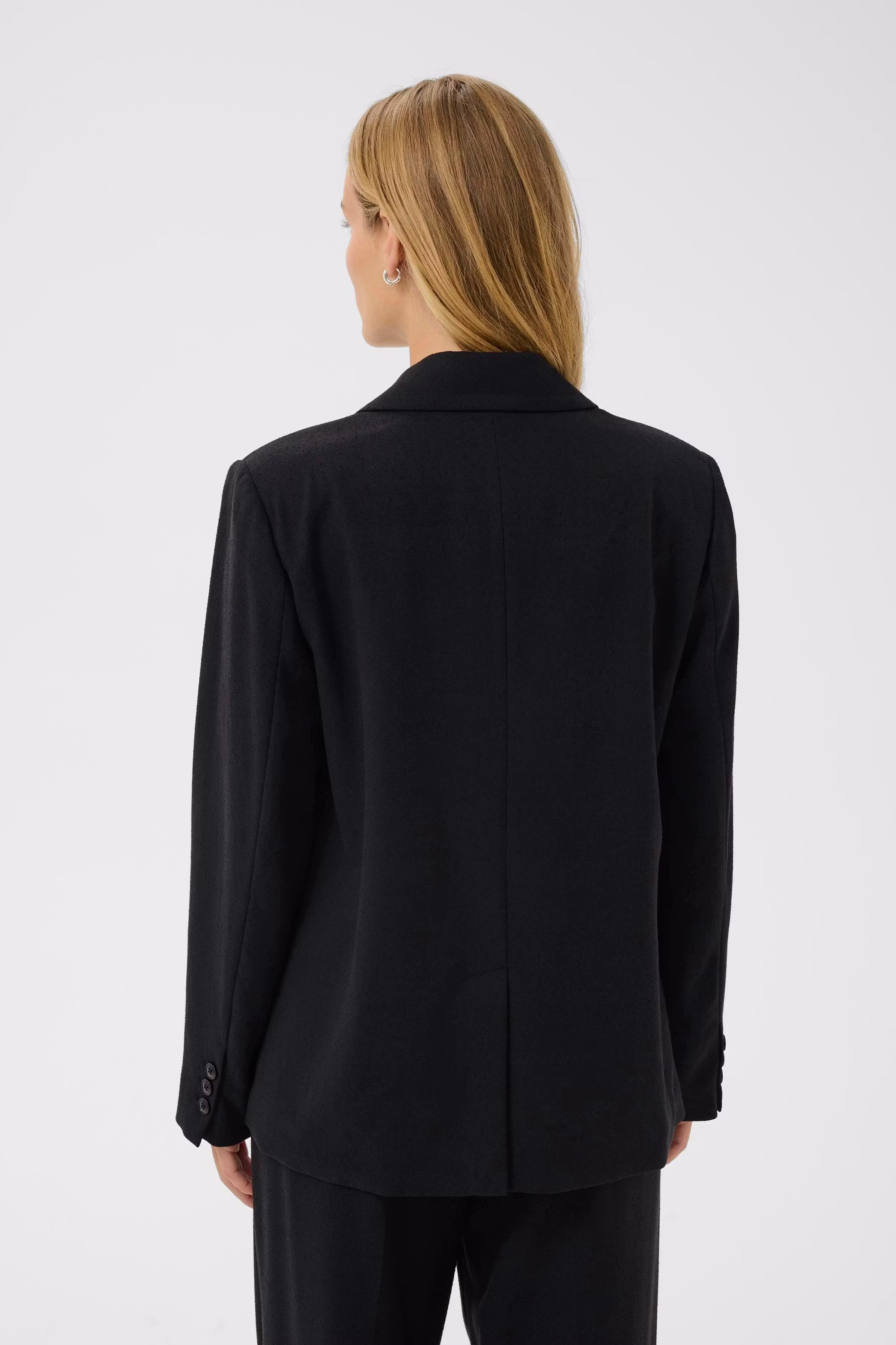 SalihaPW Blazer LOOKBOOK BACK 30309949-194008