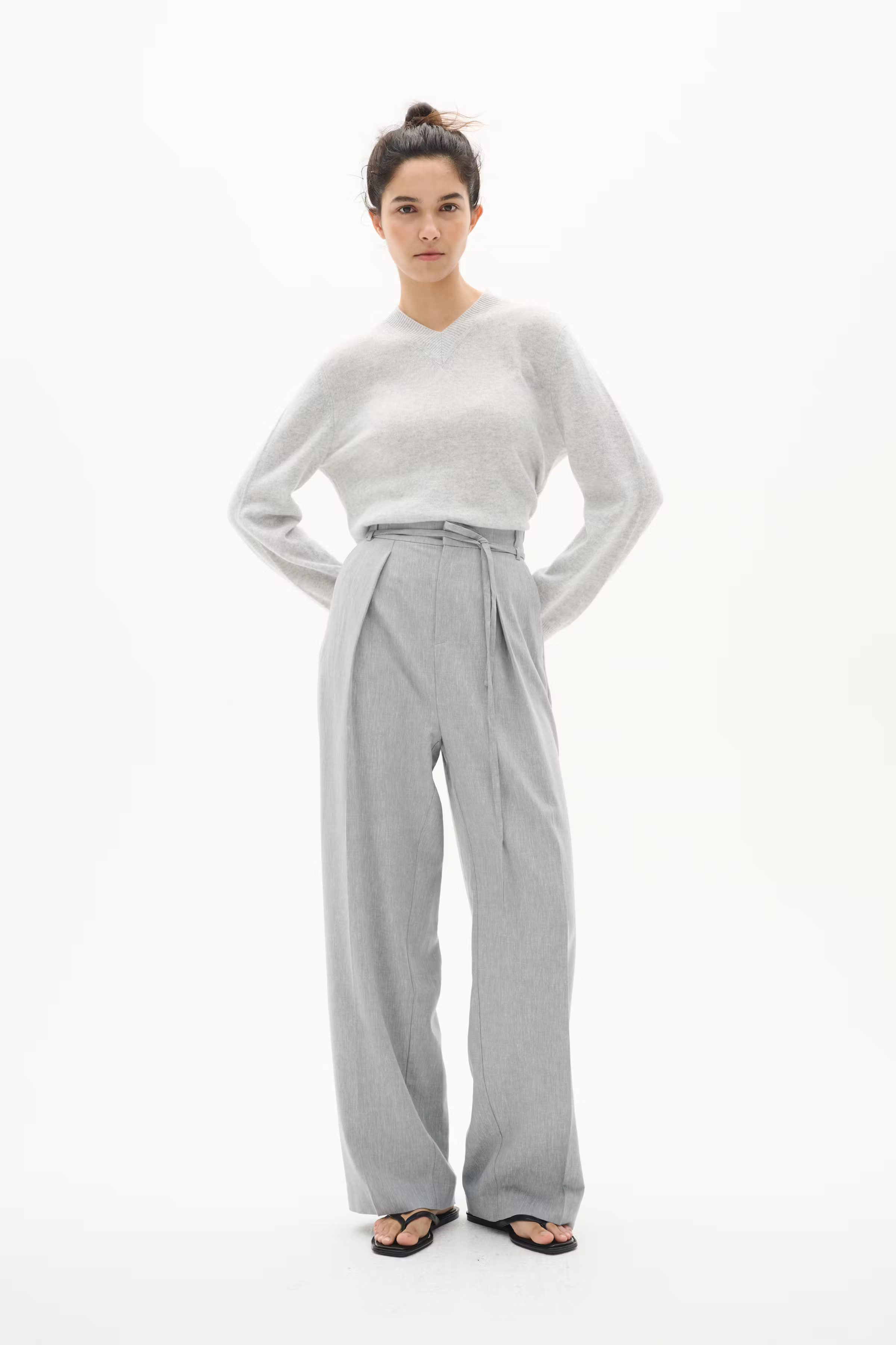 YanIW Byxor LOOKBOOK FRONT 30110631-1740161