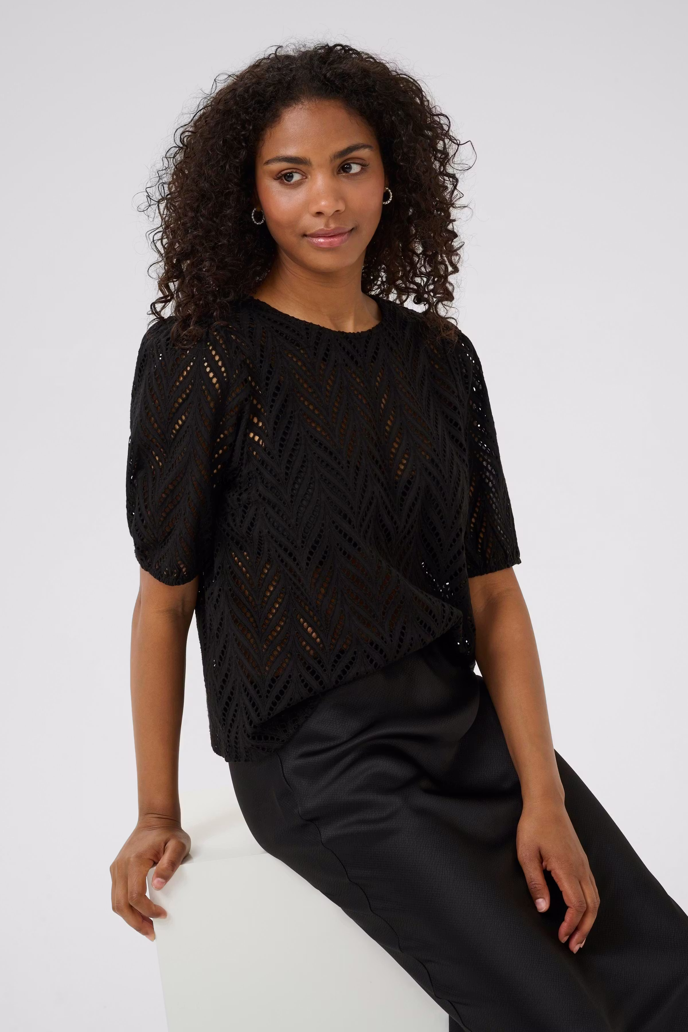 KAteri Blouse LOOKBOOK DETAIL 10510112-100121