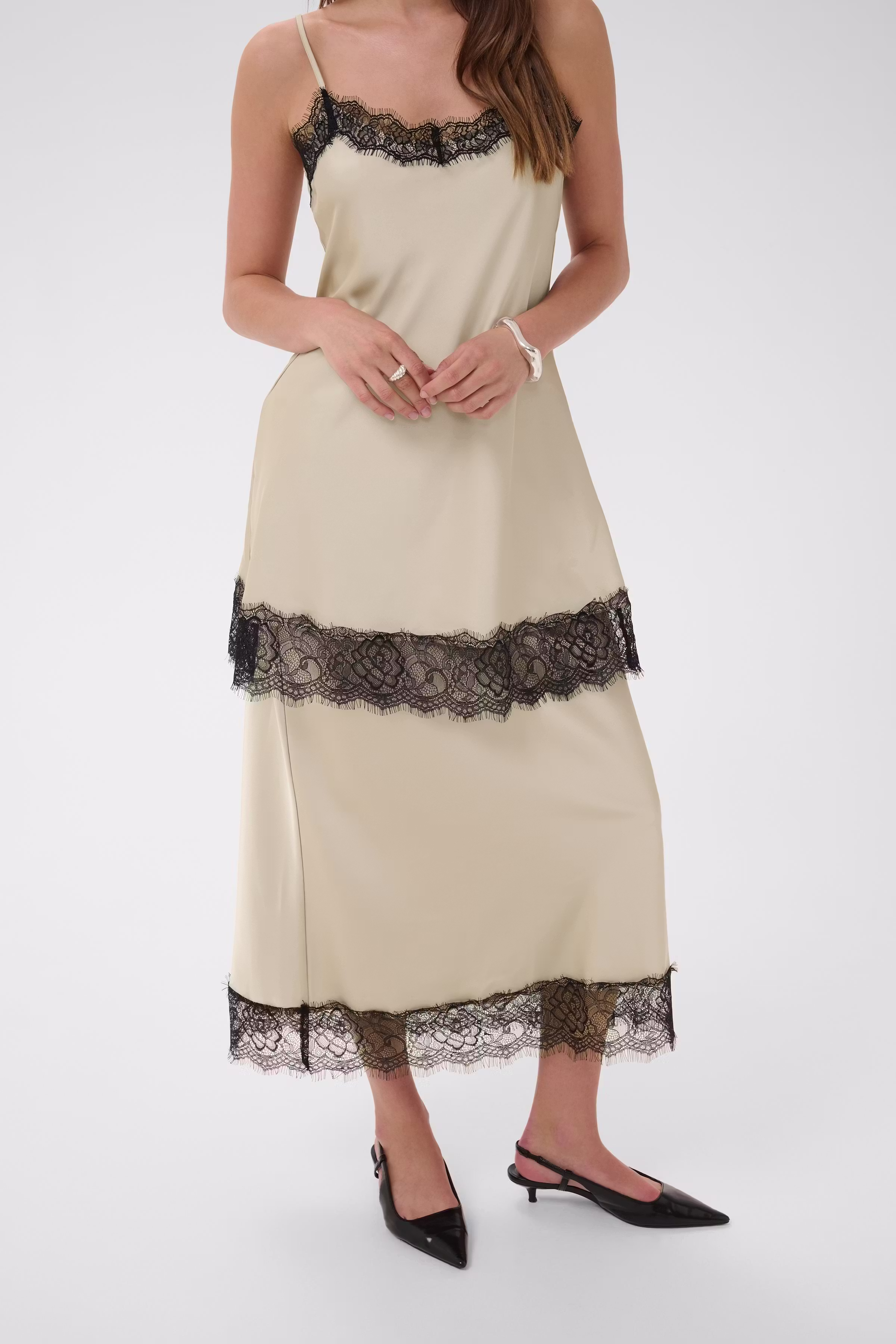 KAhill Dress LOOKBOOK DETAIL 10511950-151305