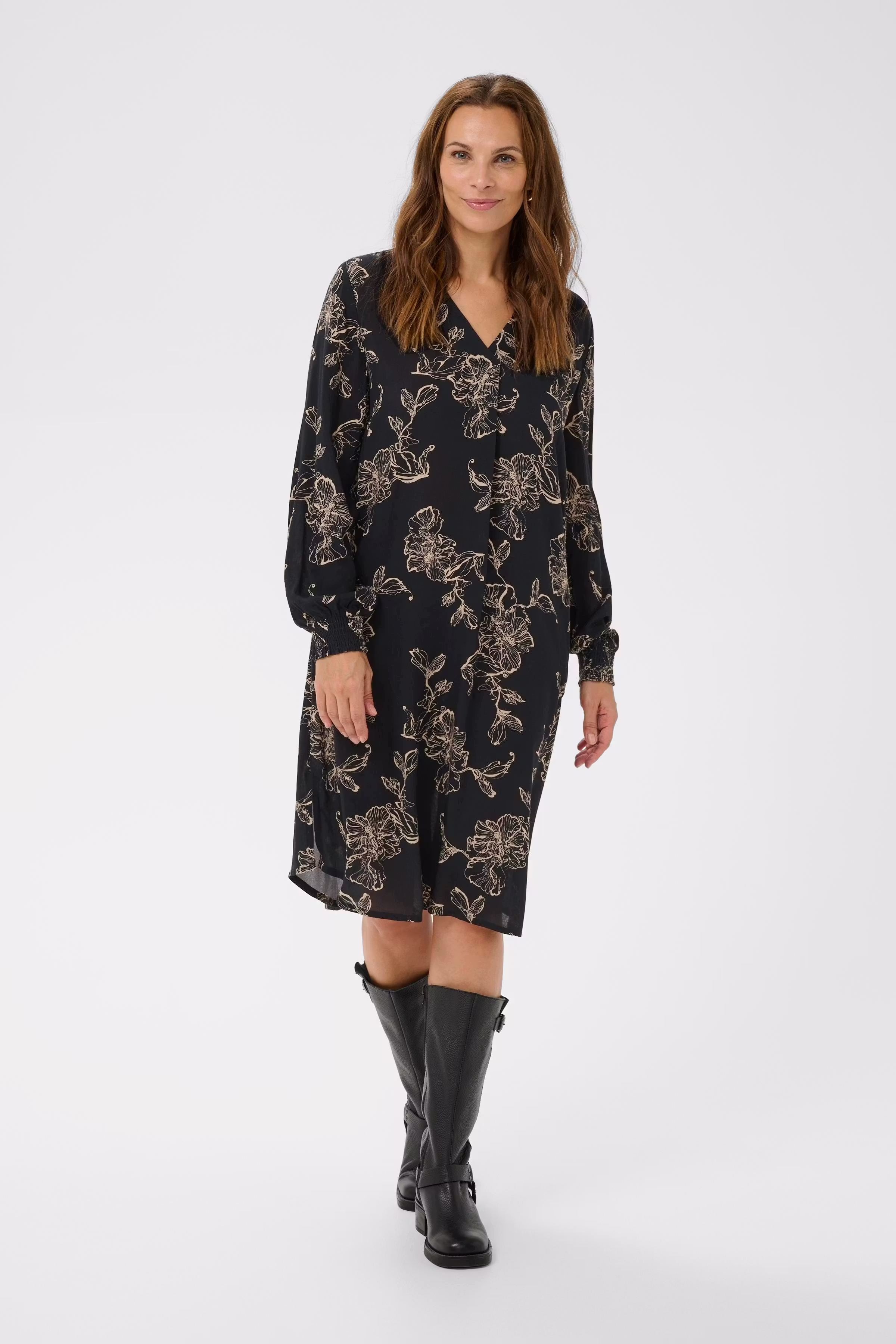 BPemilia Klänning LOOKBOOK FRONT 40200053-108677