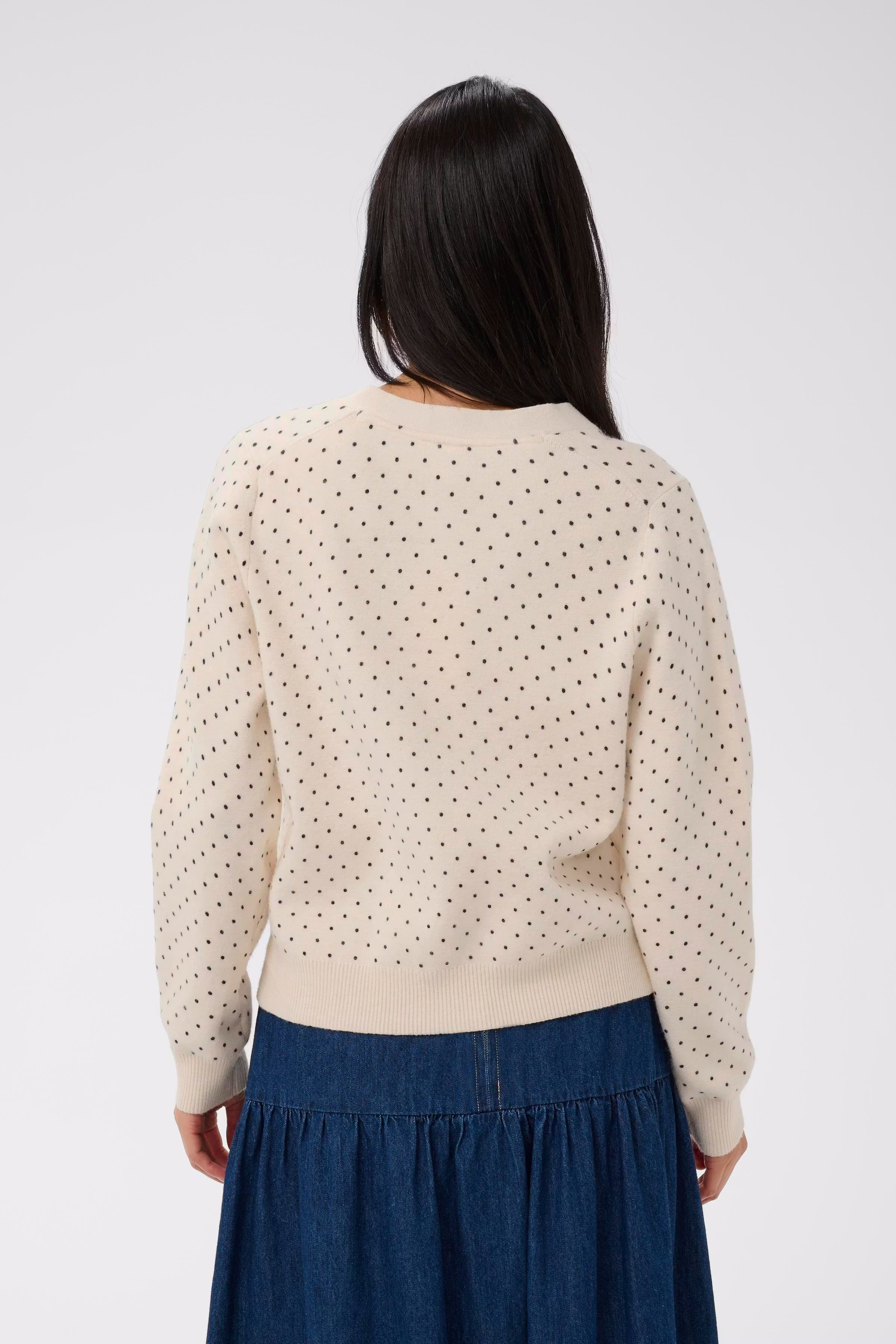 AnessaPW Cardigan LOOKBOOK BACK 30310394-304782