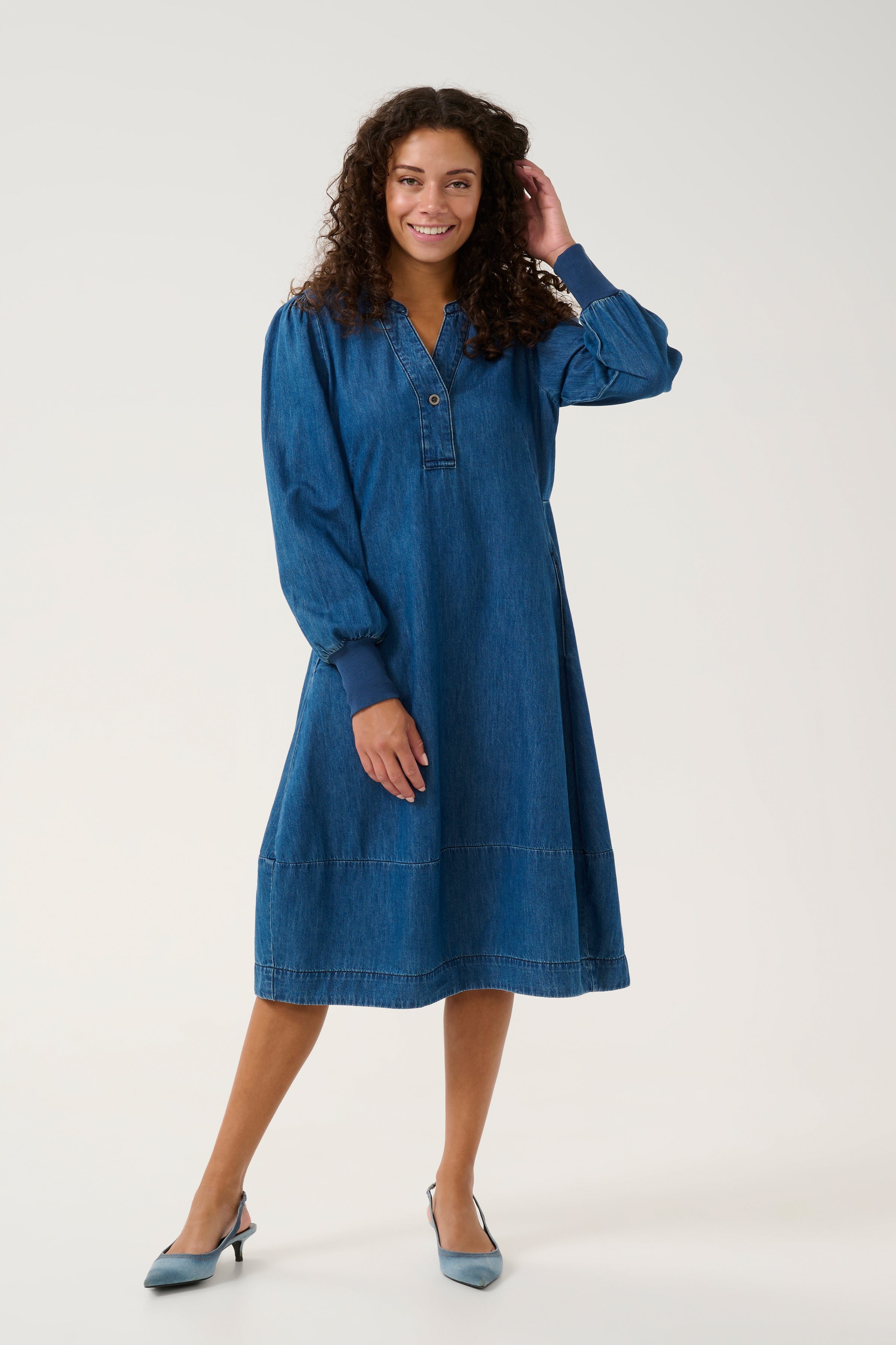 CUarpa Denim Dress LOOKBOOK FRONT 50111524-500029