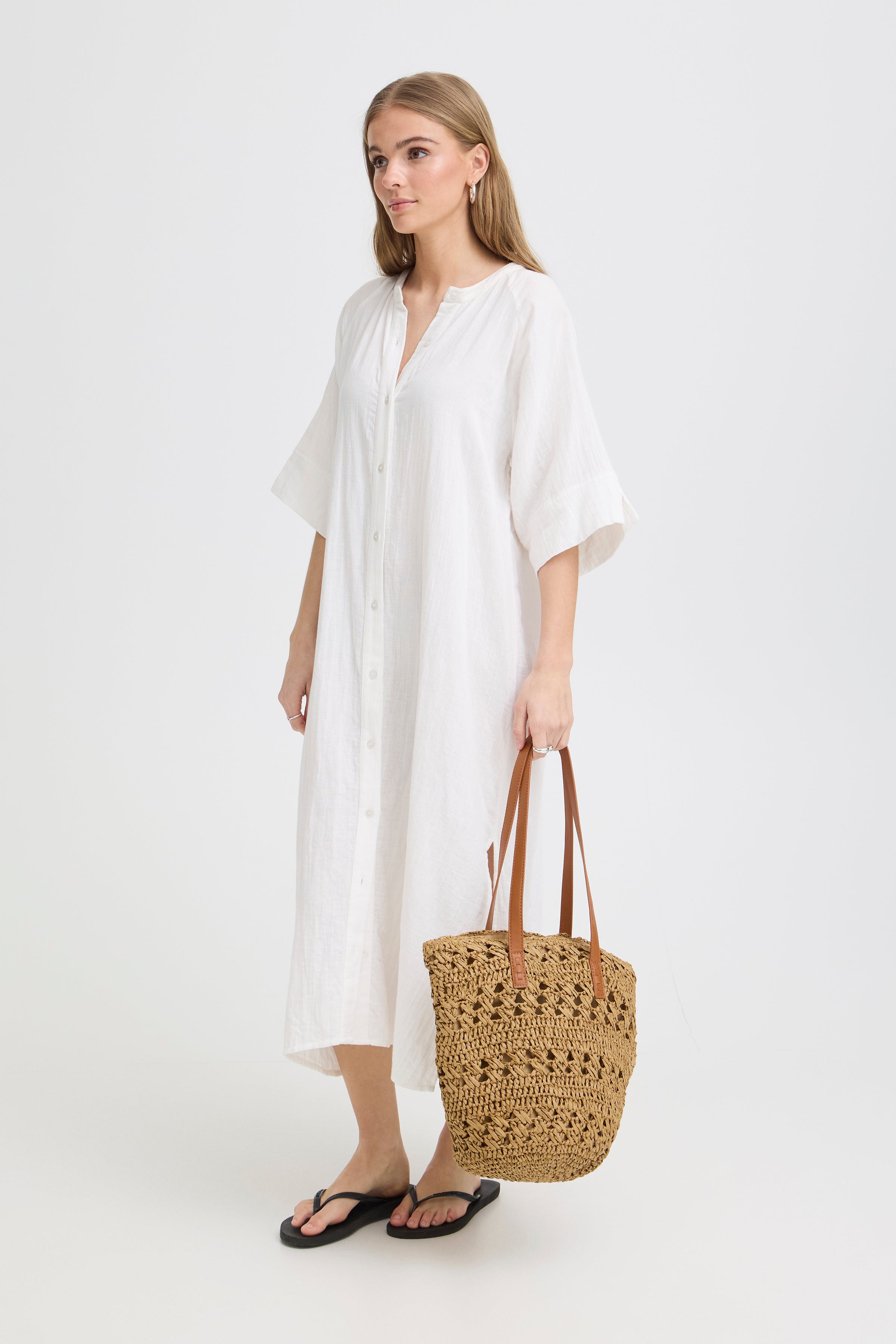 IAFREJA Veske LOOKBOOK FRONT 20125731-180940