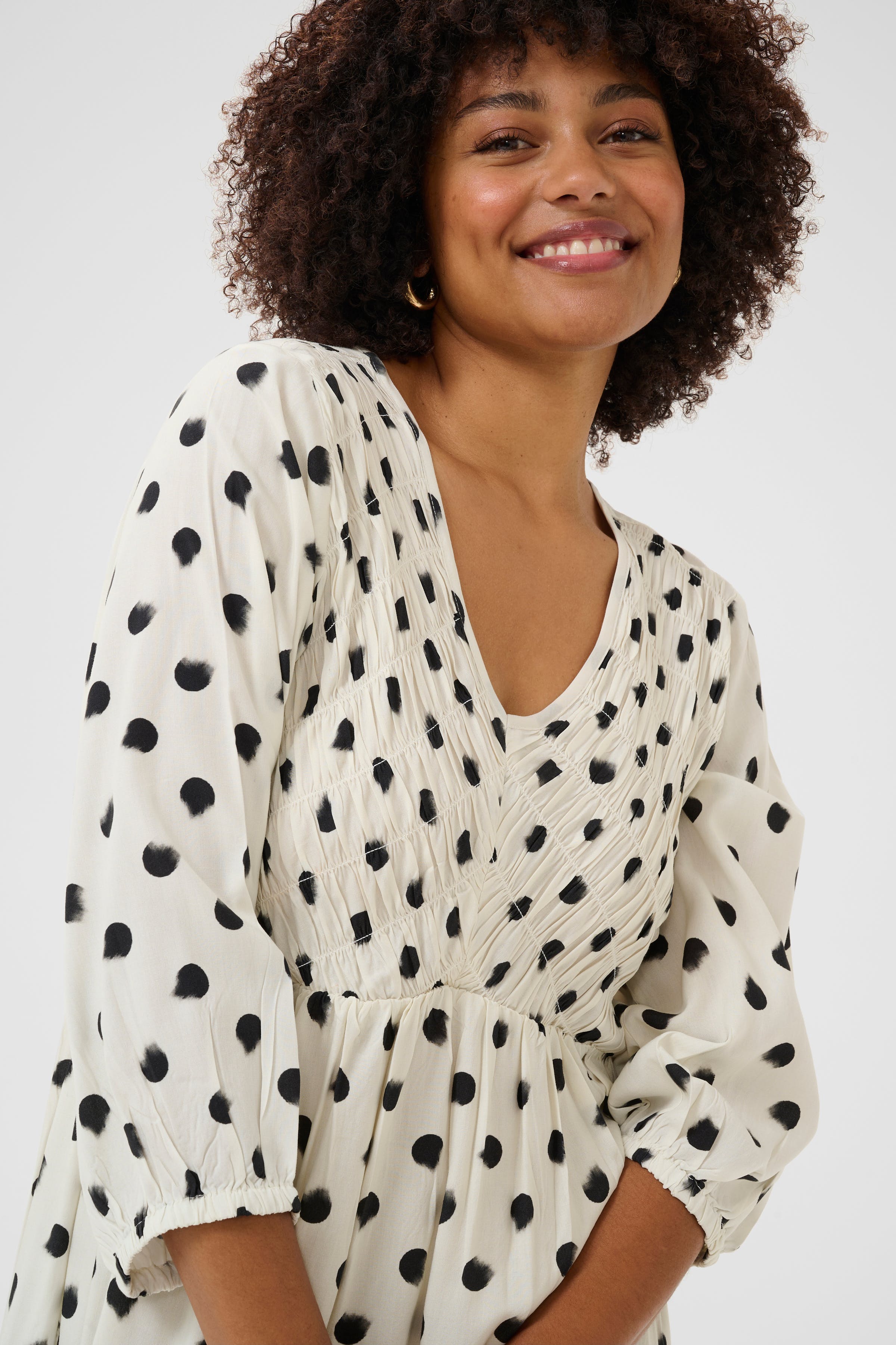 CRTiah Kjole LOOKBOOK DETAIL 10613476-107497