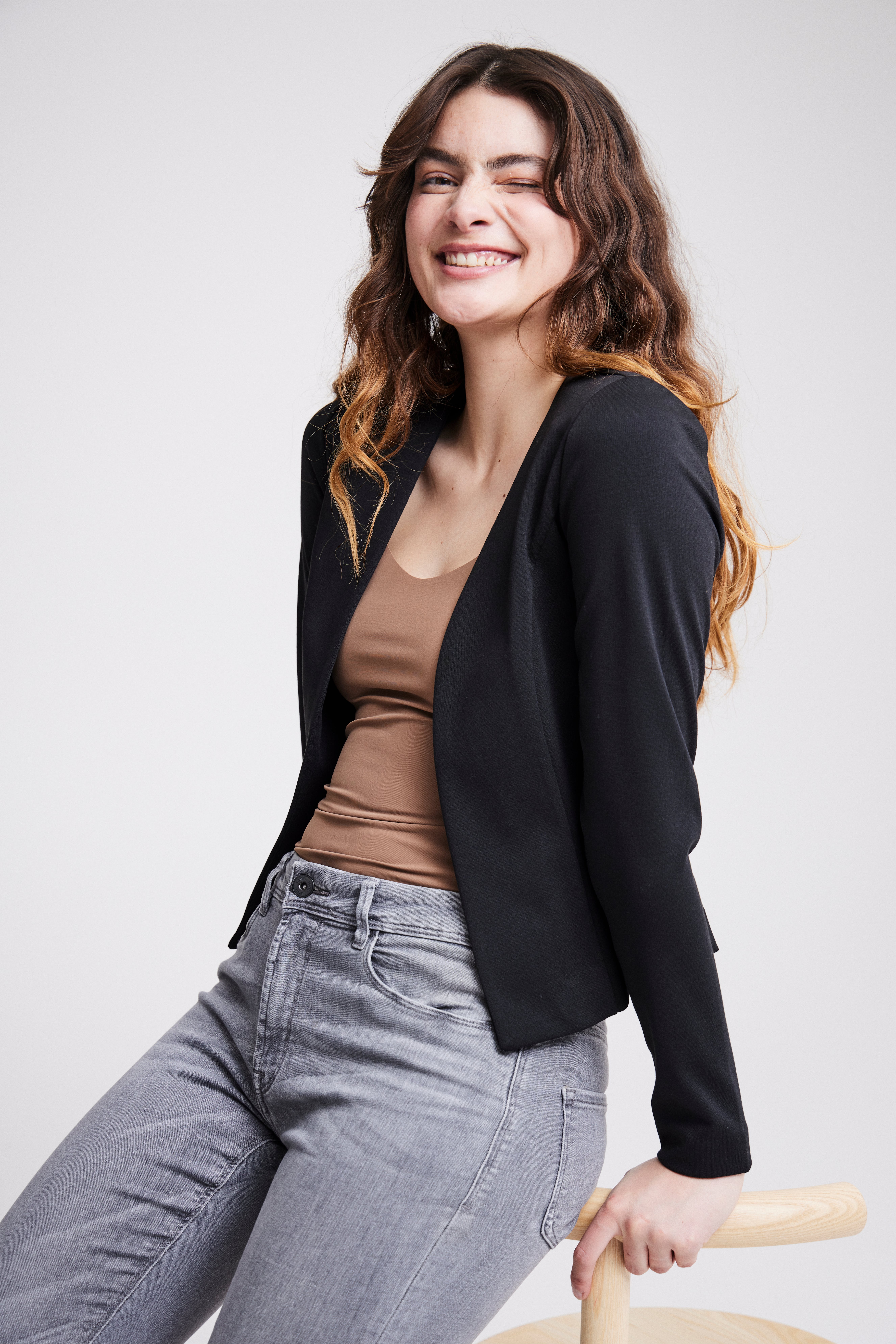 IHKATE Short Blazer LOCATION NONE 20112547-194008