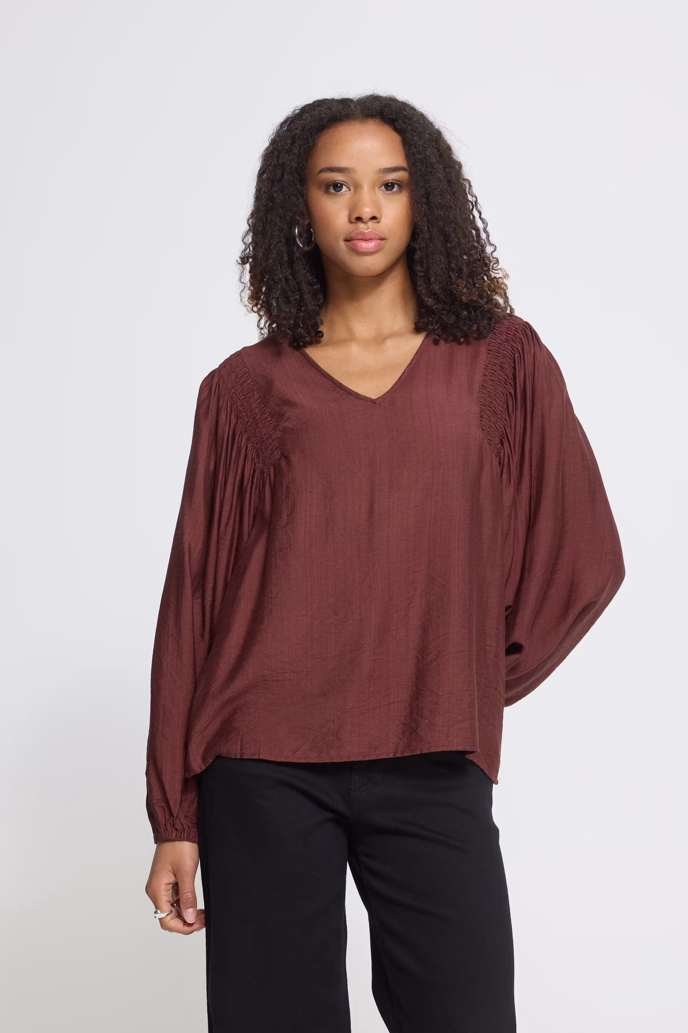 IHIMELDA Bluse LOOKBOOK FRONT 20126291-191627